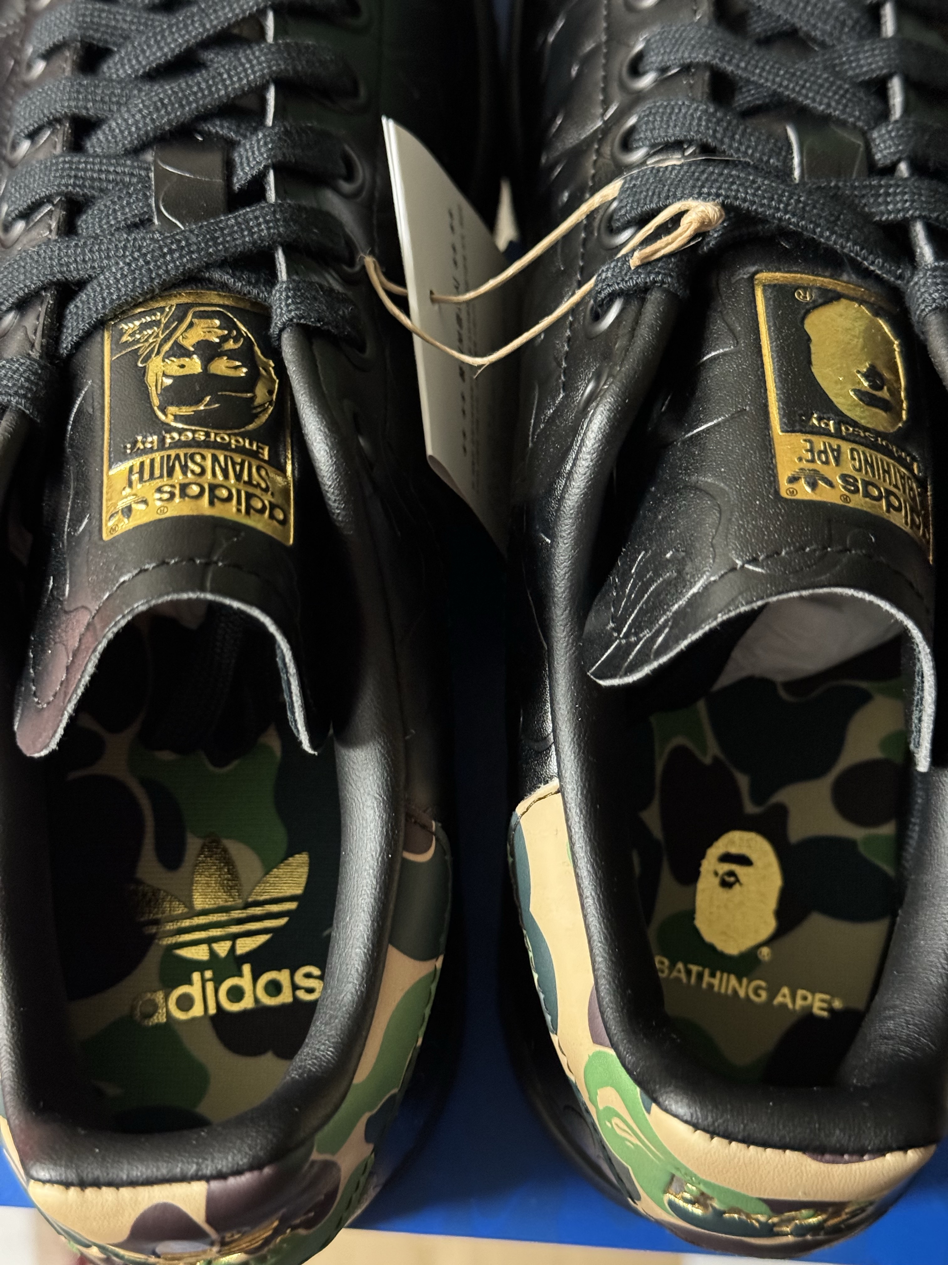 Adidas x BAPE Stan Smith Core Black Gold Metallic, Adidas x BAPE Stan Smith Cloud White Off White 착용 스타일 - 6