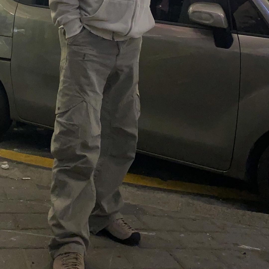 Ignota Core:5 Washed Cargo Pants Sand 착용 스타일 - 1