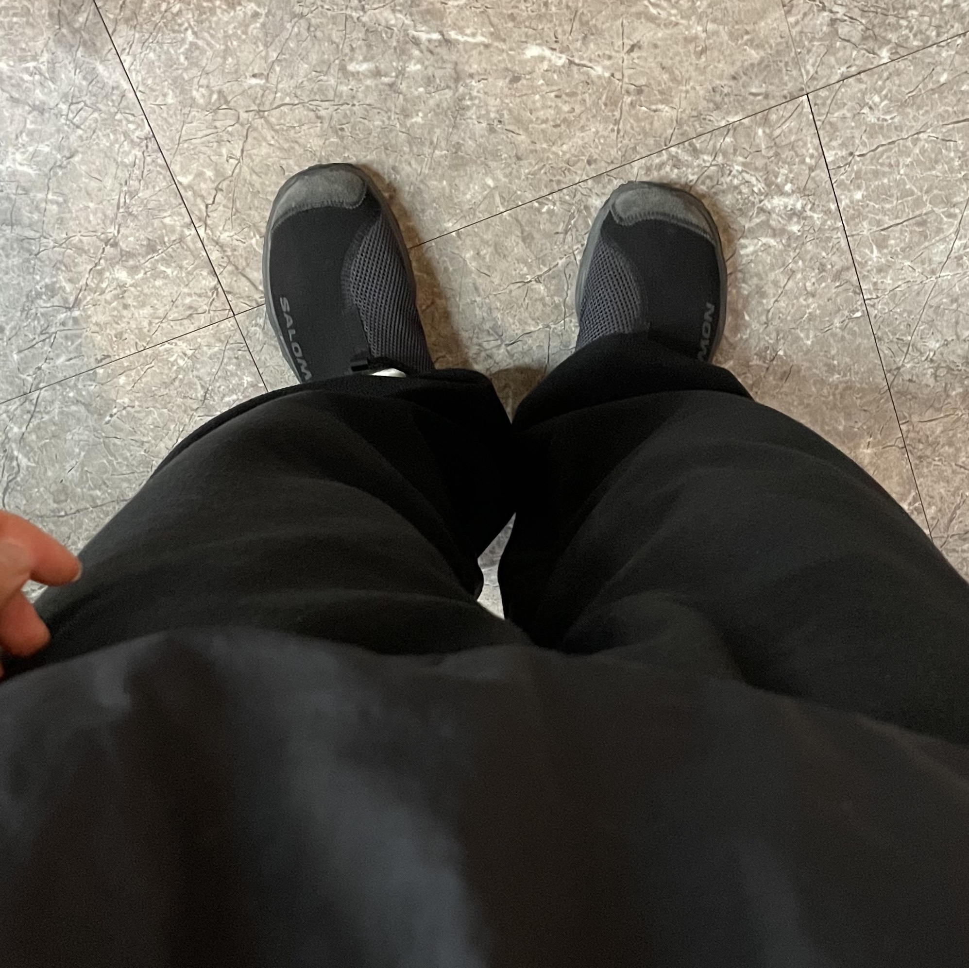 Salomon RX Slide 3.0 Black 착용 스타일