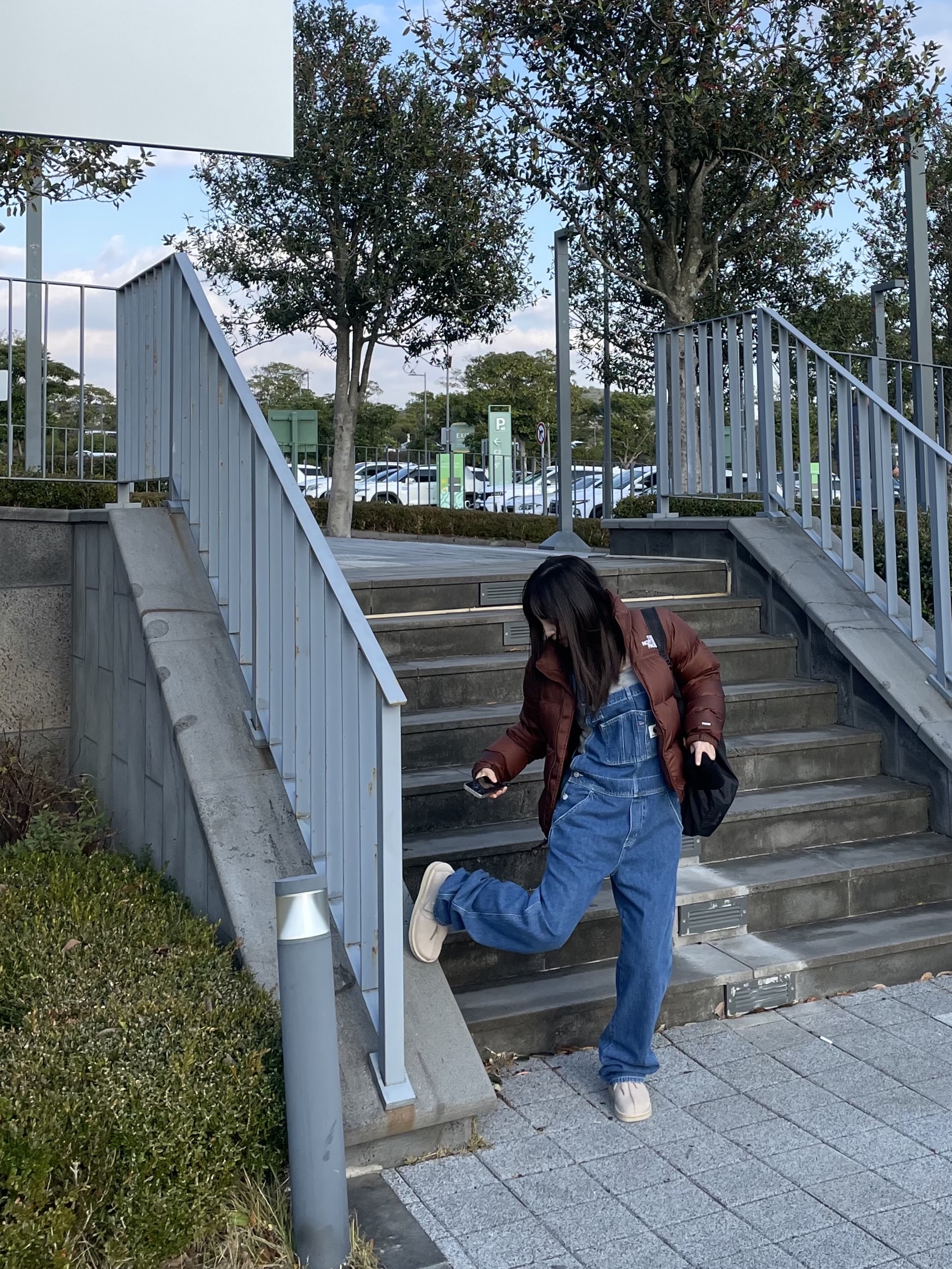 (W) The North Face 1996 Retro Nuptse Jacket Dark Oak, The North Face 1996 Retro Nuptse Jacket Dark Oak 착용 스타일 - 1