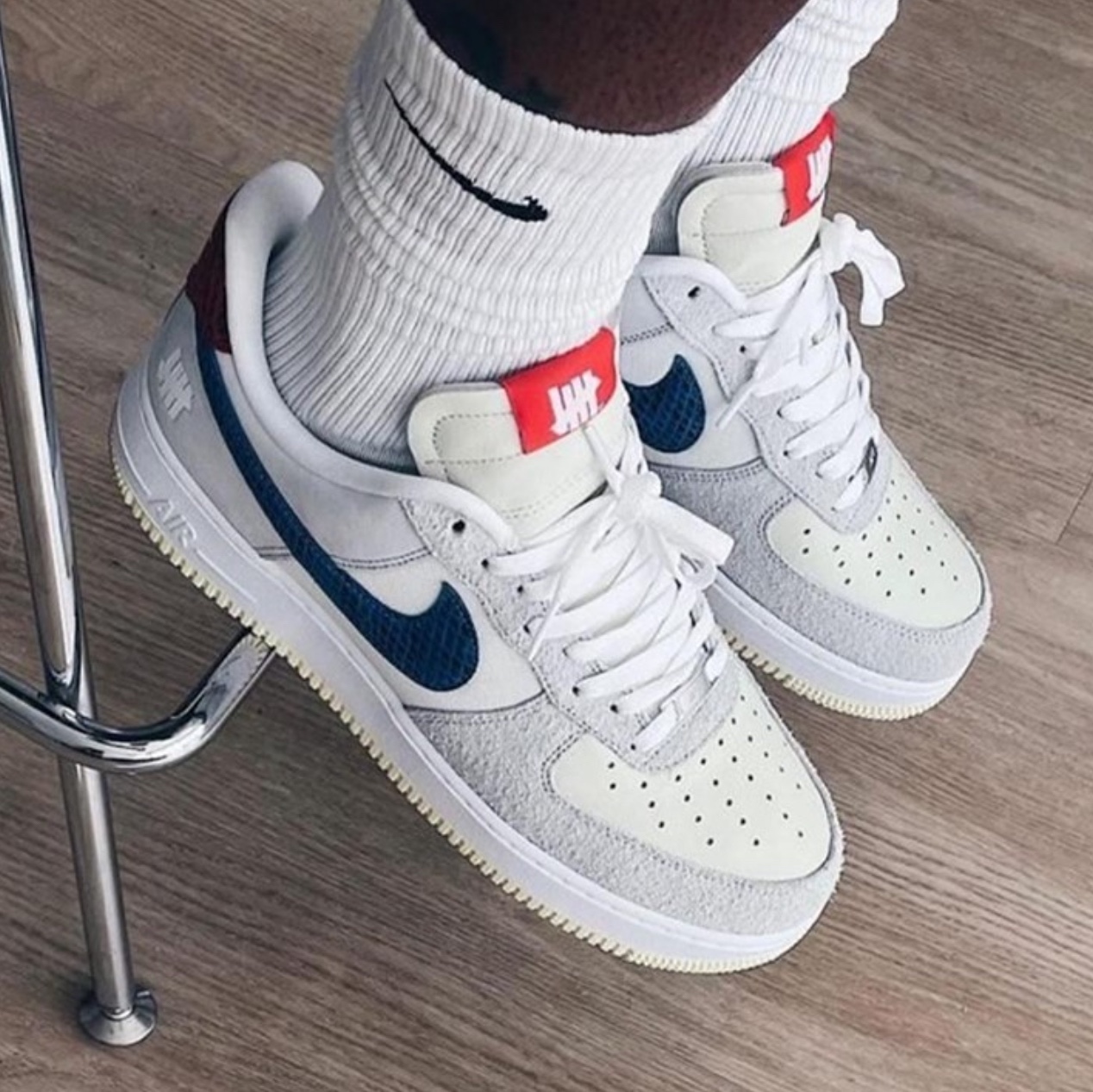 Nike x Undefeated Air Force 1 Low SP 5 On It 착용 스타일 - 4