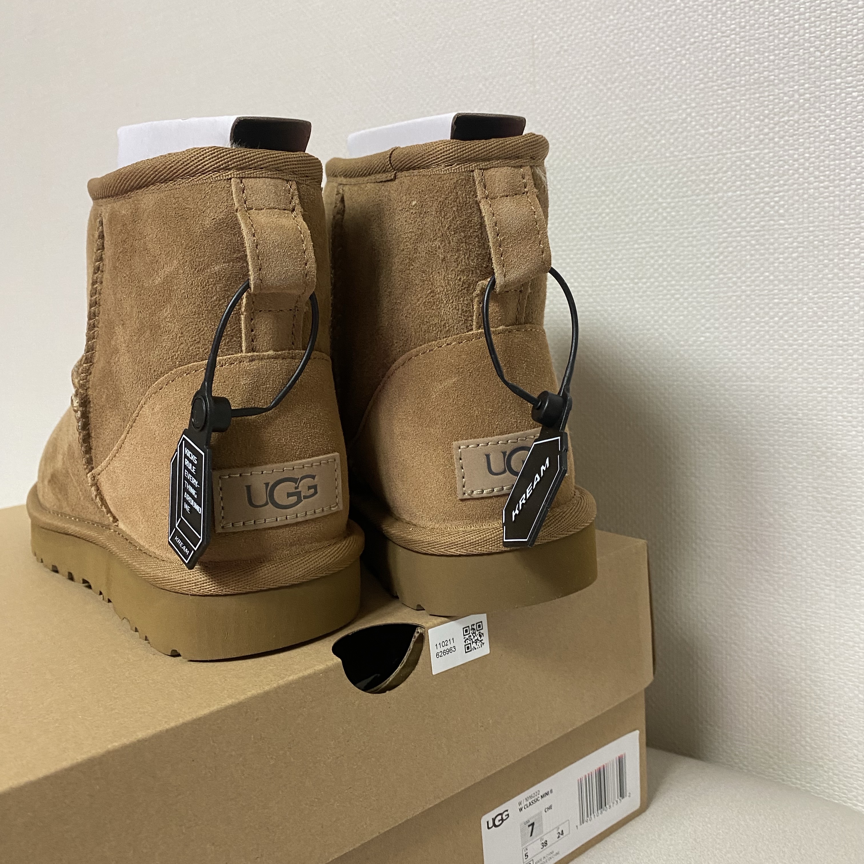 (W) UGG Classic Mini II Boots Chestnut 착용 스타일
