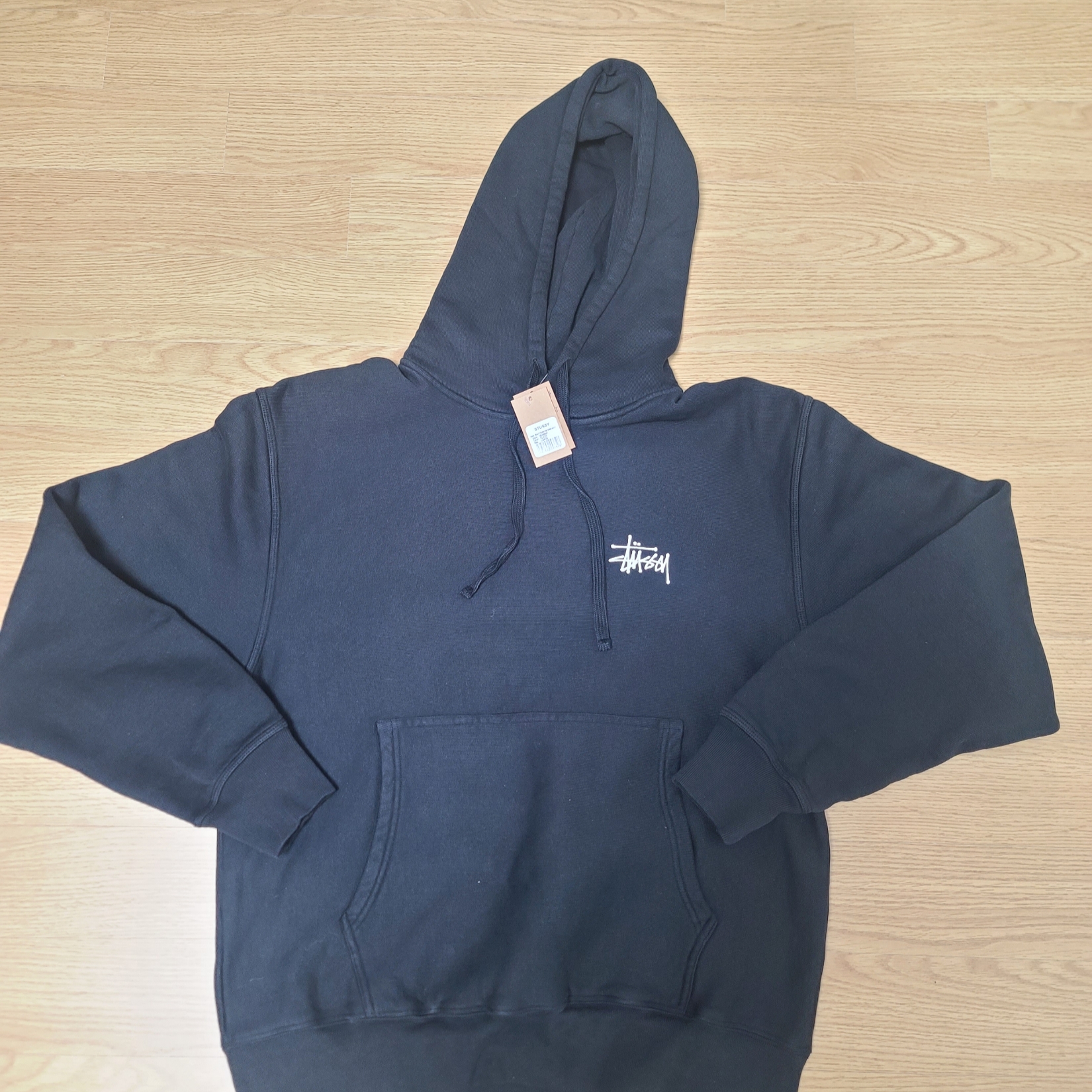 Stussy Built Tough Hoodie Pigment Dyed Black, Stussy Workgear Spray Cuff Beanie Navy 착용 스타일 - 1