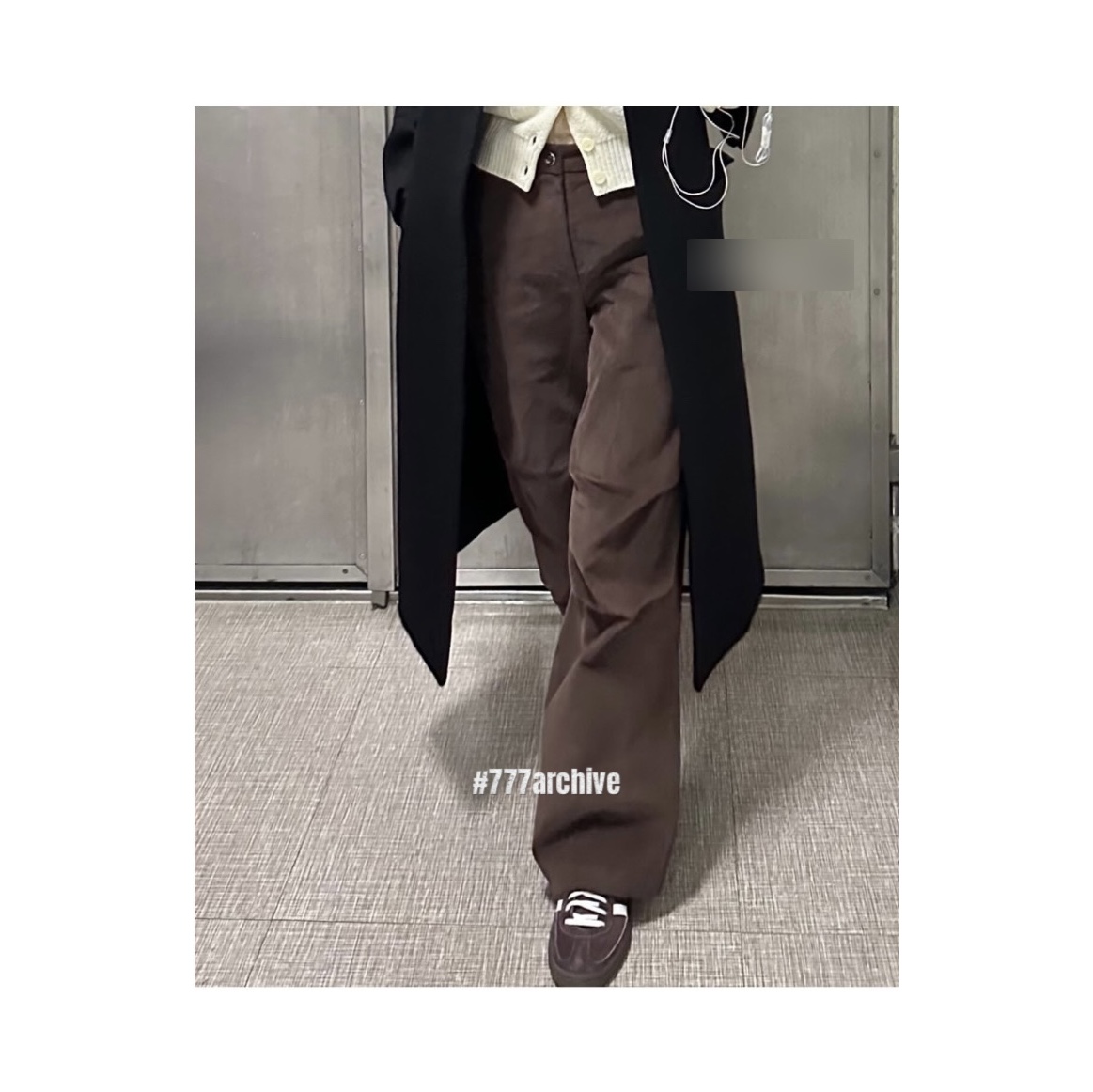 Adidas Samba Deco Spezial Brown Cloud White 착용 스타일 - 2
