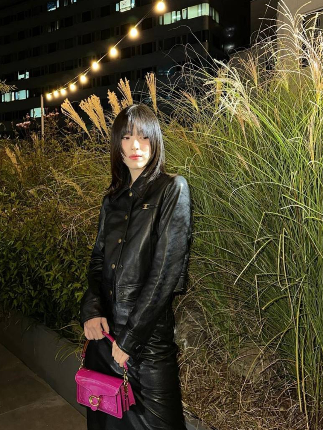 Kapital 14 oz. Denim 5P Bone Embroidery Short Pants Indigo (Processing), (W) Hysteric Glamour Studded Lamb Leather Skirt Black 착용 스타일 - 4