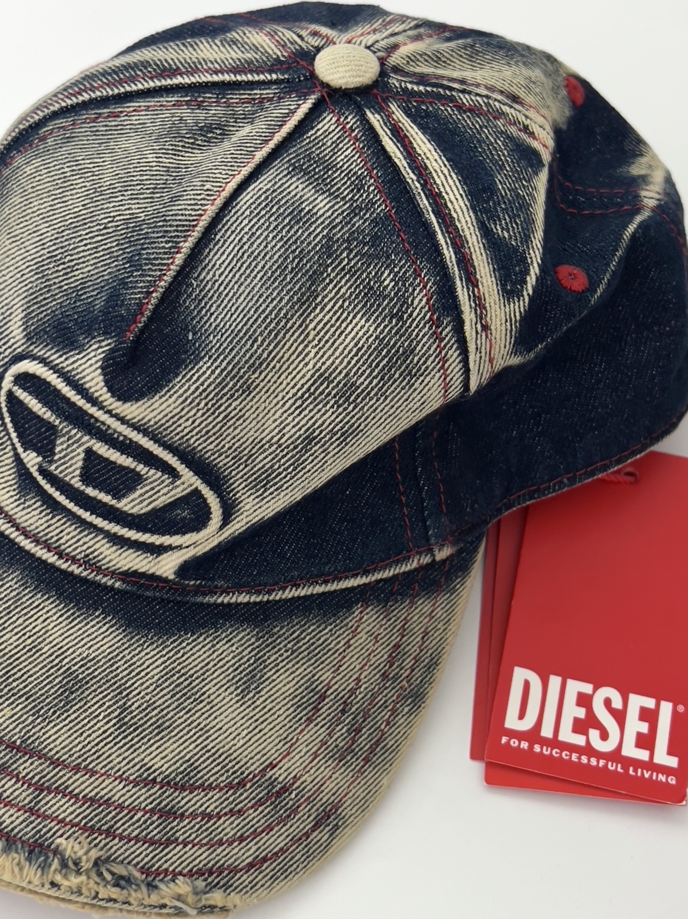 Diesel C-Seymon Treated Denim Baseball Cap Blue White 착용 스타일