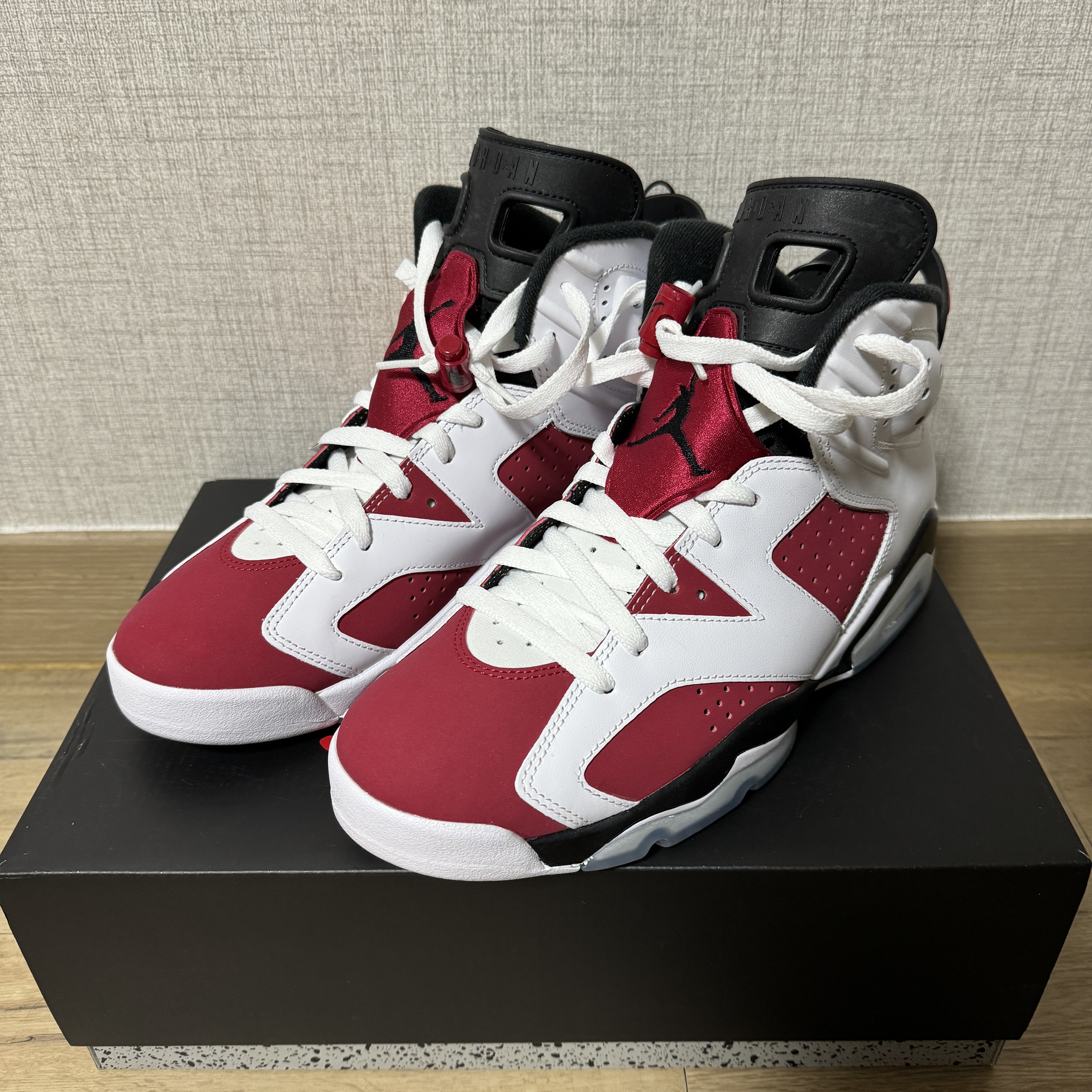 Jordan 6 Retro Carmine 2021 착용 스타일 - 1