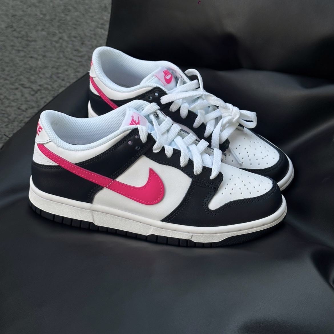 (GS) Nike Dunk Low Dark Obsidian Fierce Pink 착용 스타일