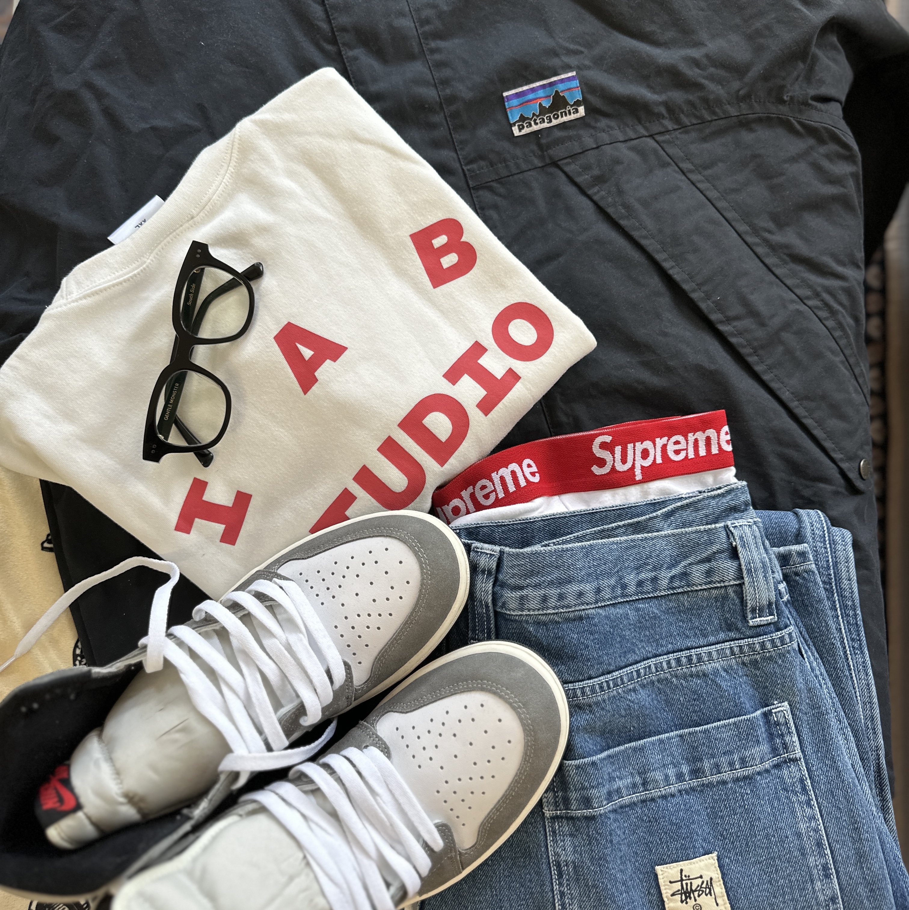 Stussy Denim Work Pants Blue, Supreme Hanes Boxer Briefs White (4 Pack) 착용 스타일
