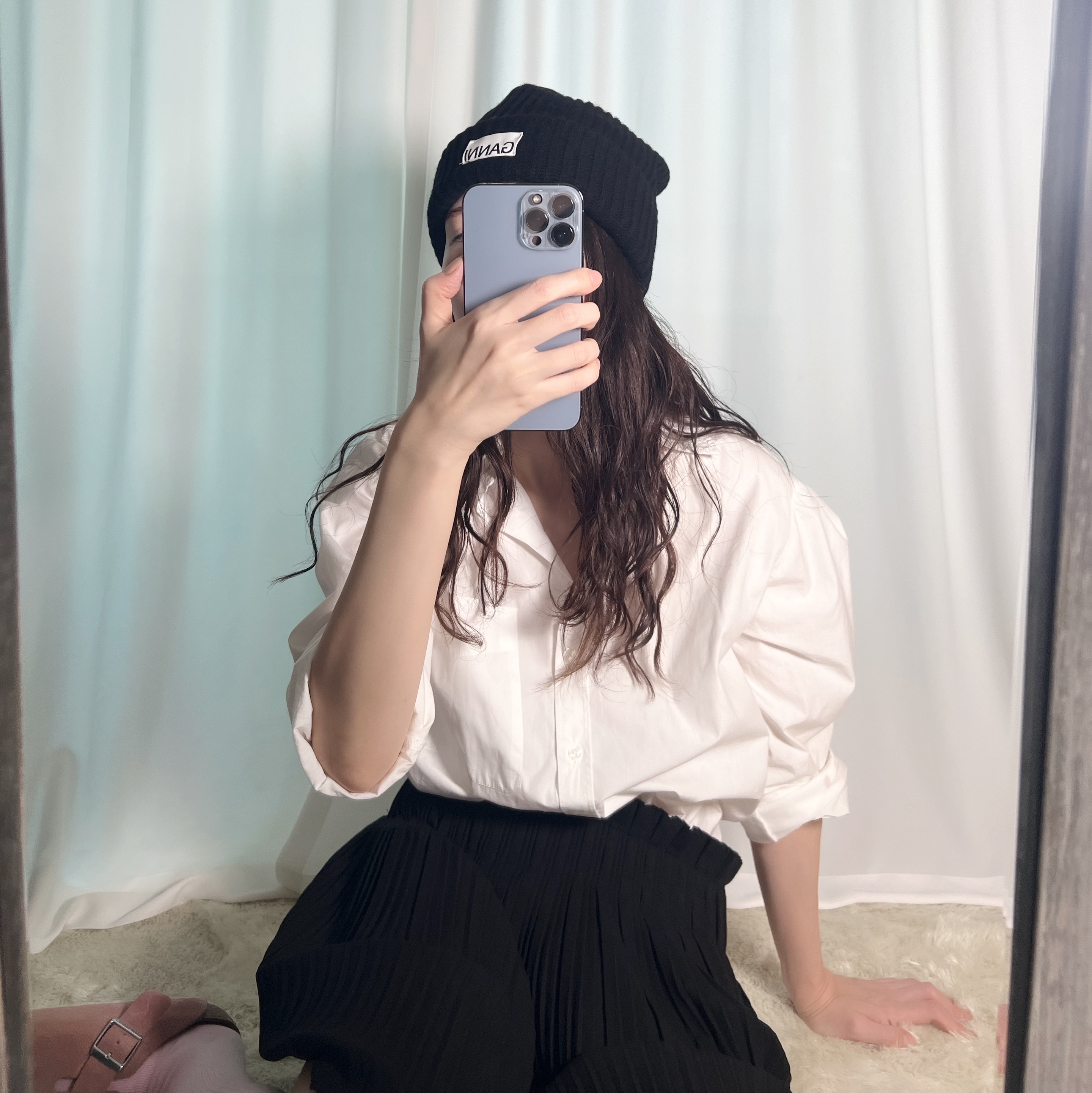 Ganni Rib Knit Beanie Black 착용 스타일