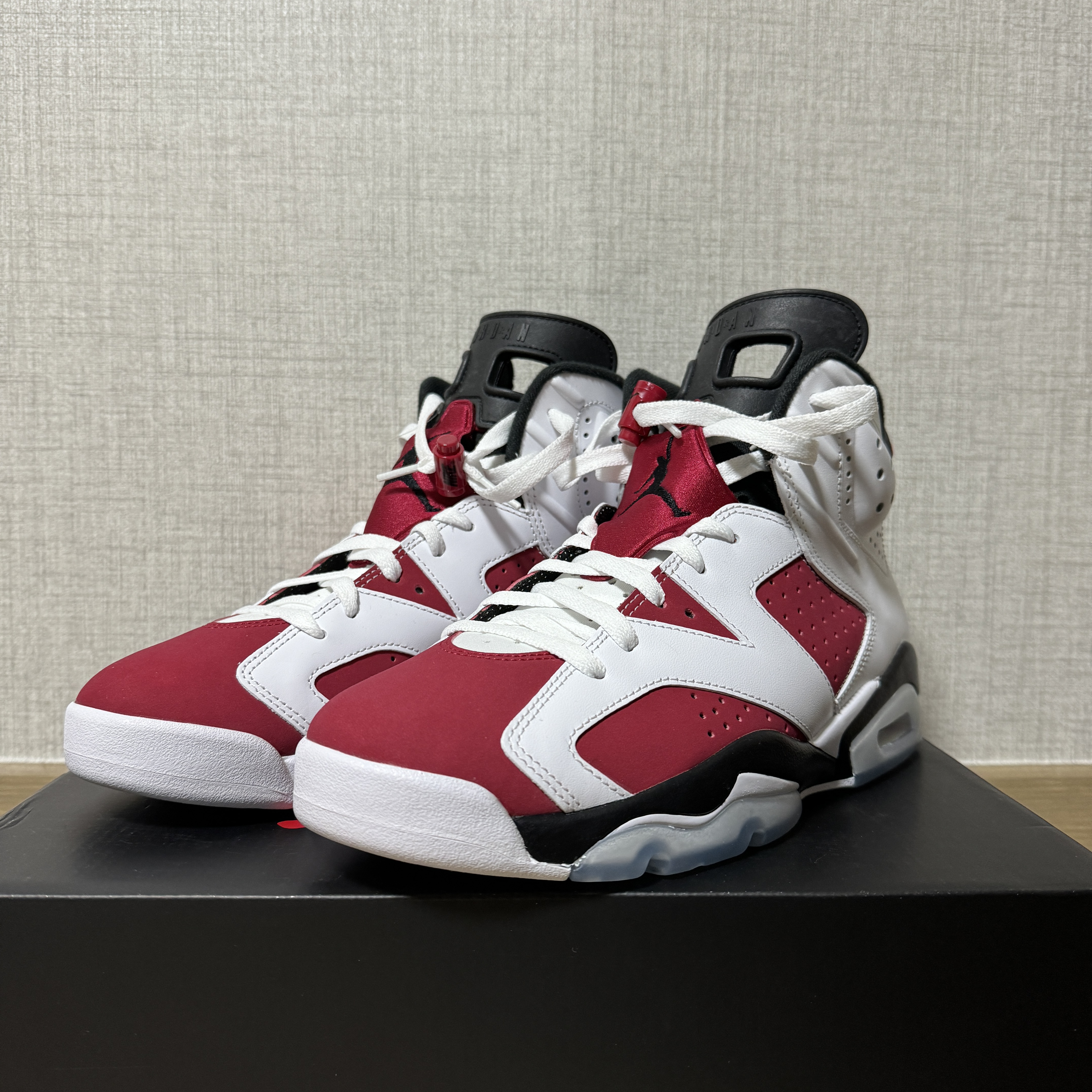Jordan 6 Retro Carmine 2021 착용 스타일 - 2