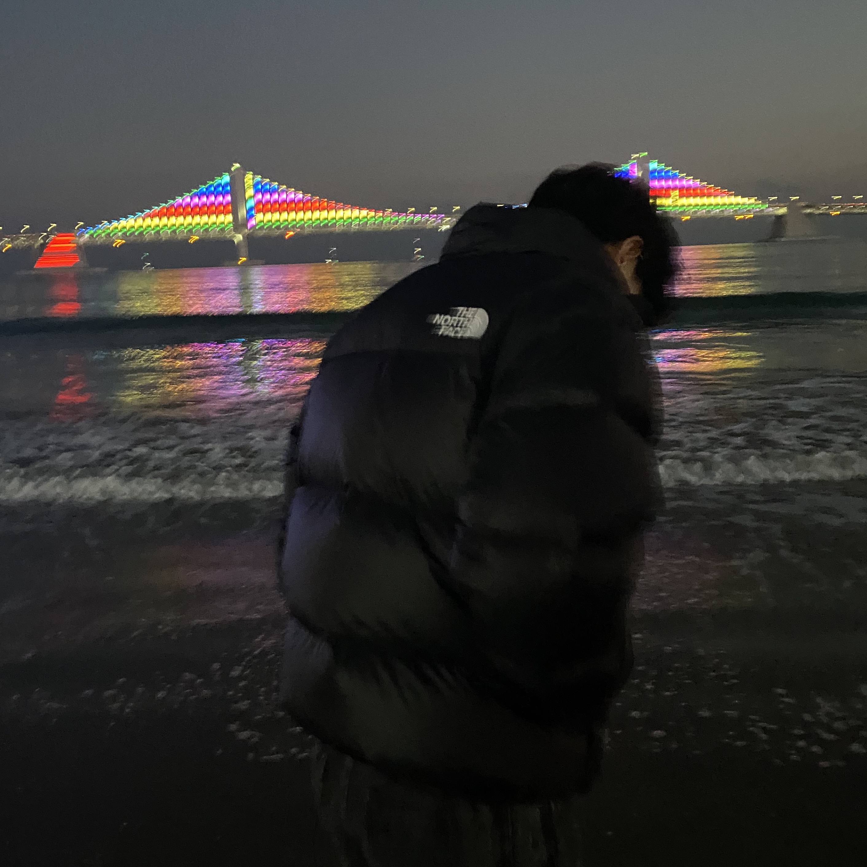 The North Face 1996 Eco Nuptse Jacket Black, Vans Vault x Mastermind x END. Sk8-Hi Cap LX Black 착용 스타일 - 4