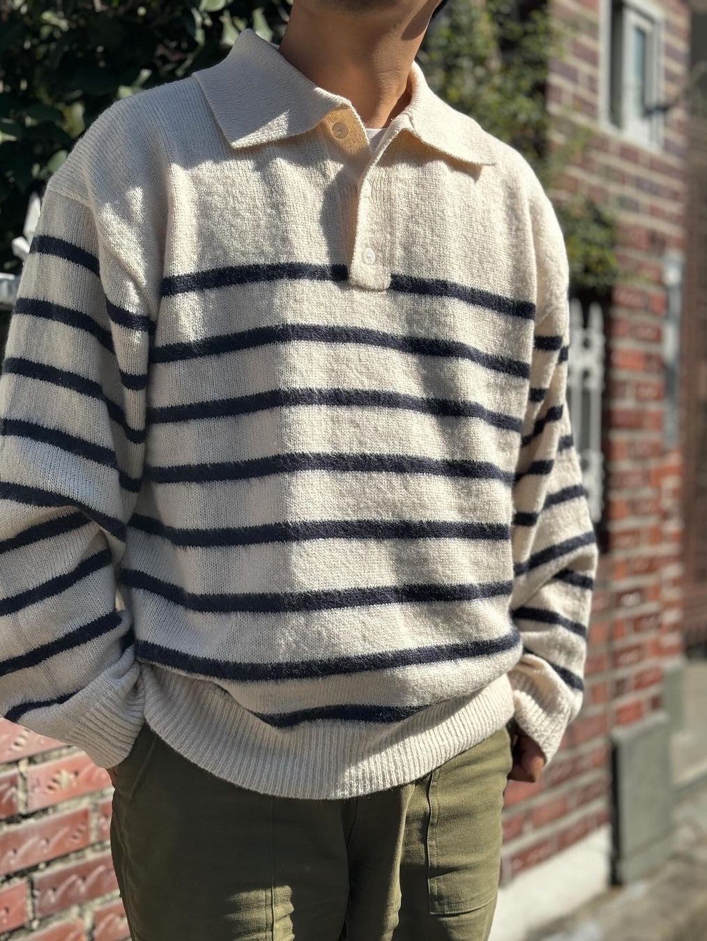 Millo Archive New Thomas Mohair Knit Ivory, Millo Archive New Thomas Mohair Knit Navy 착용 스타일 - 2