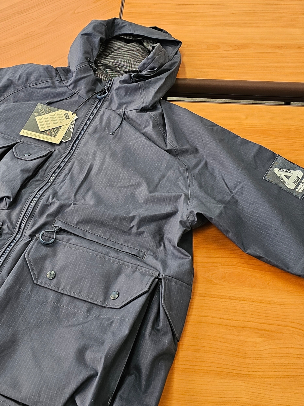 Palace Gore-Tex Cotton RS Jacket Navy - 23FW 착용 스타일 - 2
