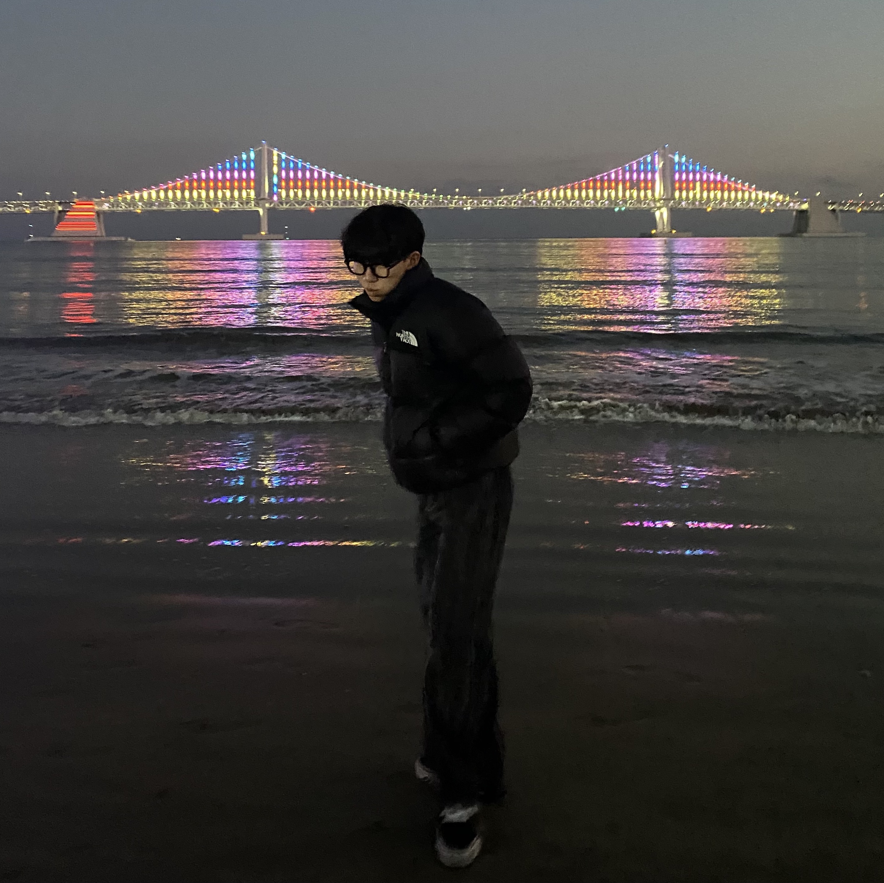 The North Face 1996 Eco Nuptse Jacket Black, Vans Vault x Mastermind x END. Sk8-Hi Cap LX Black 착용 스타일 - 1