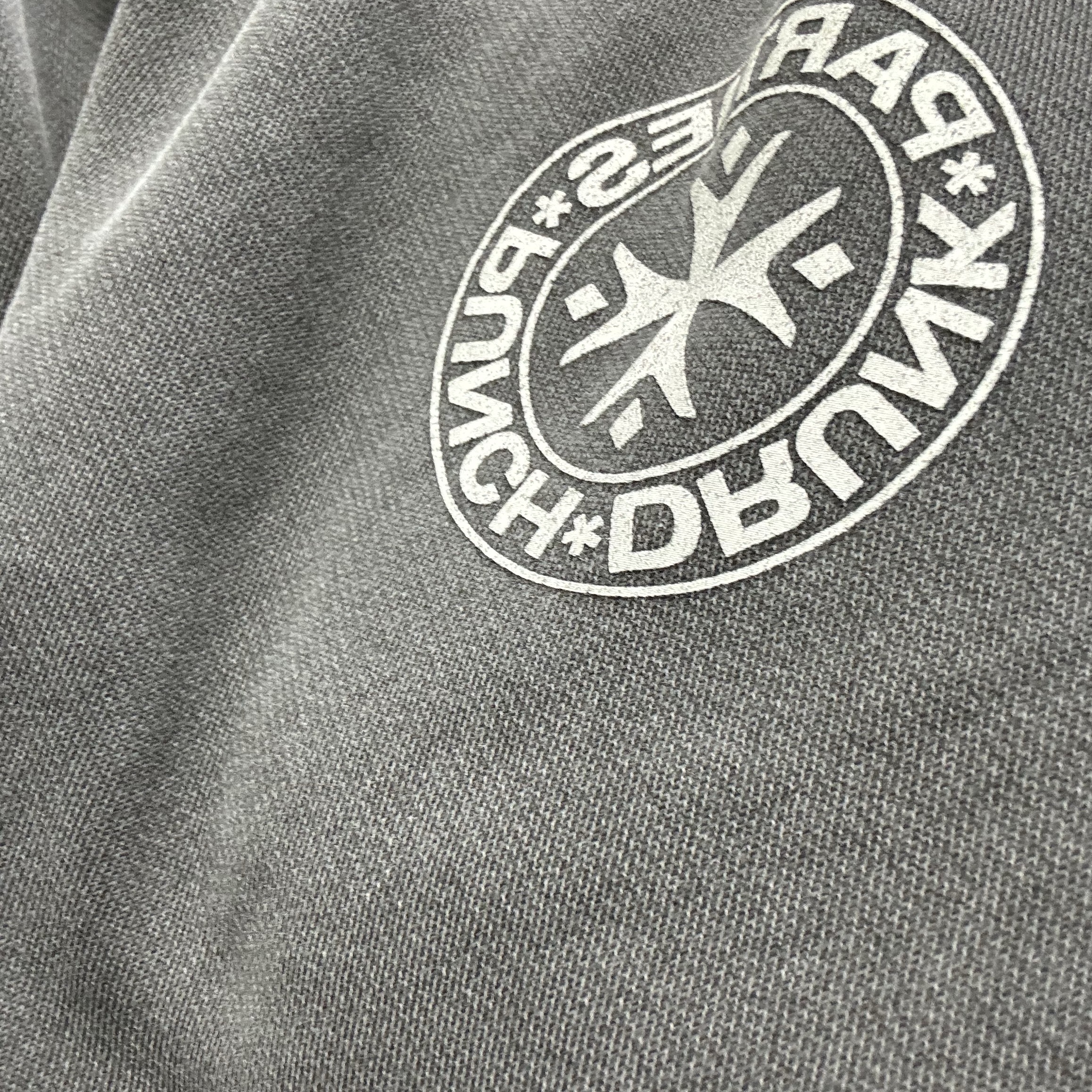 Punch Drunk Parties Circle Logo Garment Dyed Hoodie Charcoal 착용 스타일
