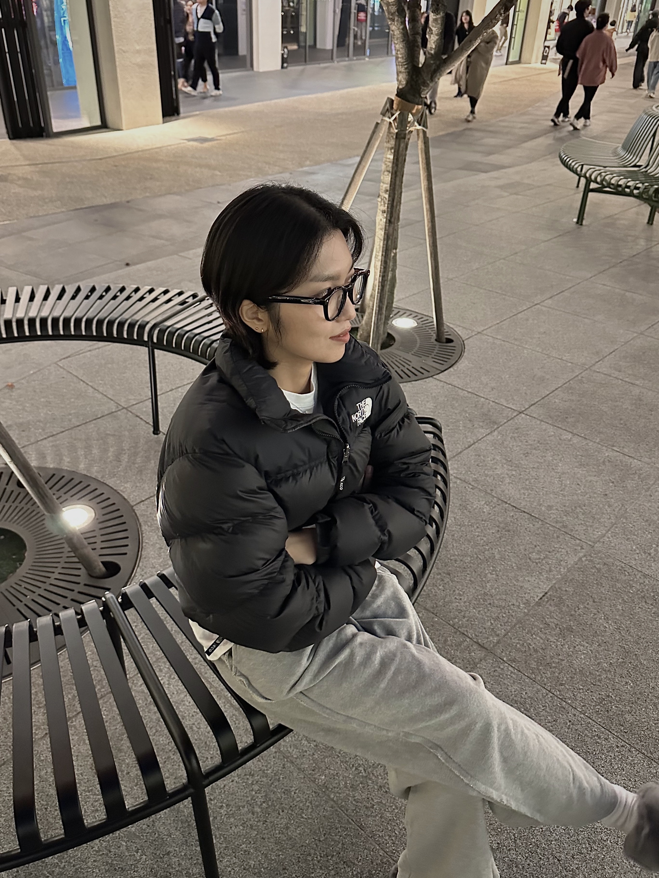 The North Face 1996 Eco Nuptse Jacket Black, Gentle Monster Vonzo 01 Black 착용 스타일 - 1