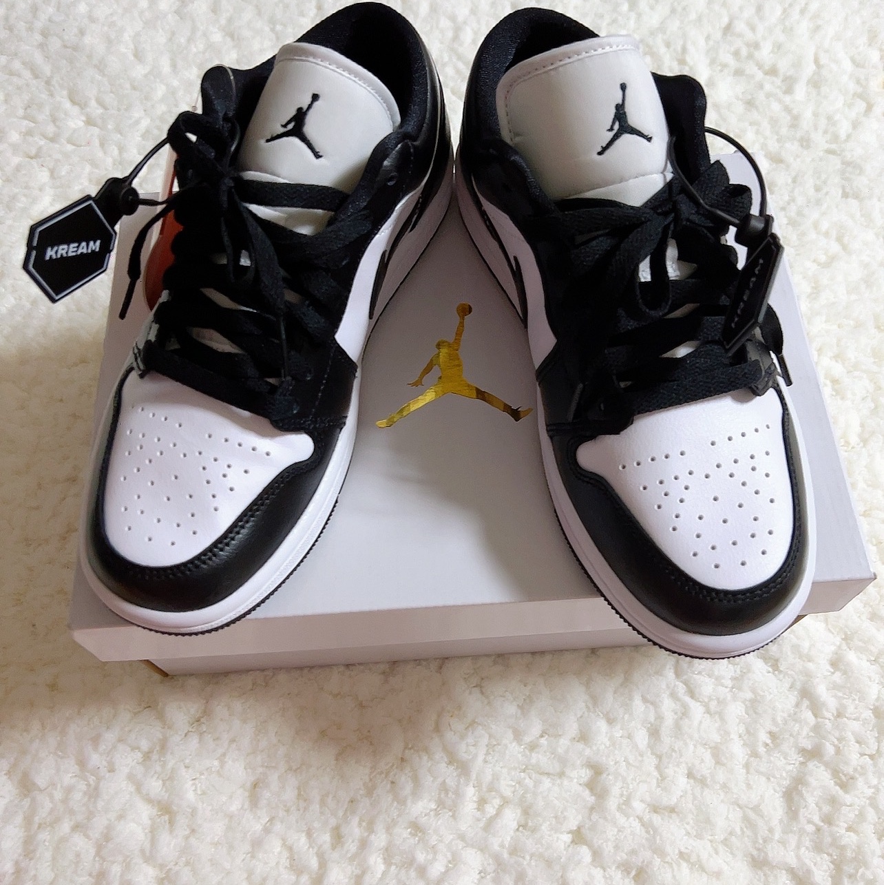 (W) Jordan 1 Low Black and White 착용 스타일 - 1
