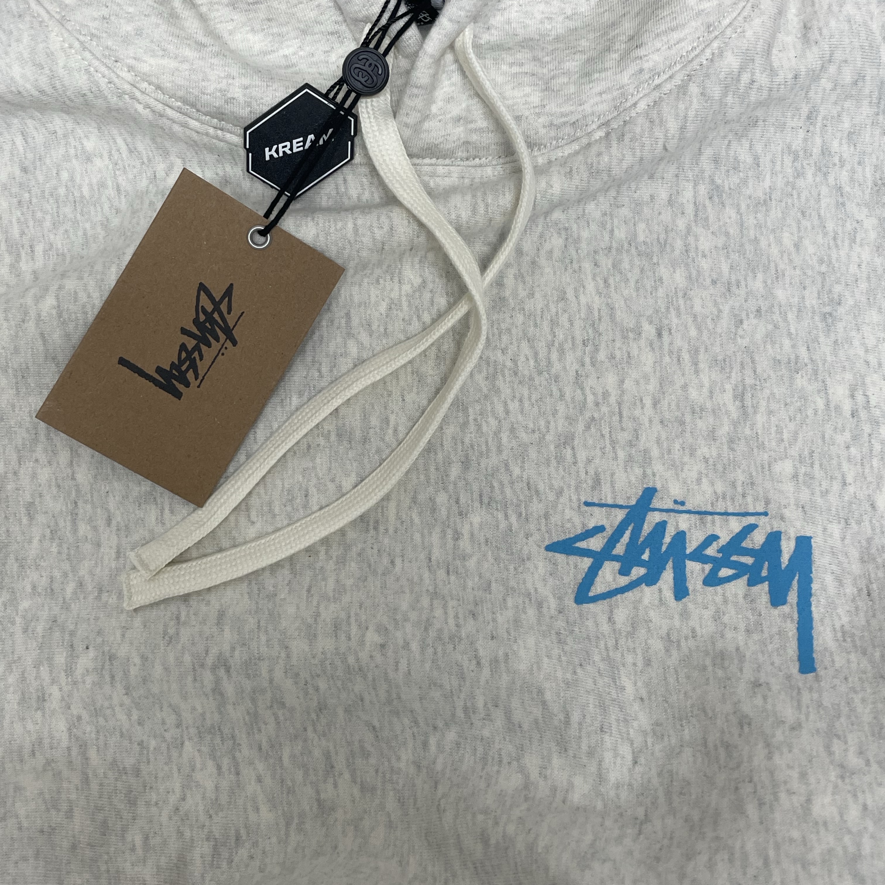Stussy Dance Energy Hoodie Ash Heather 착용 스타일