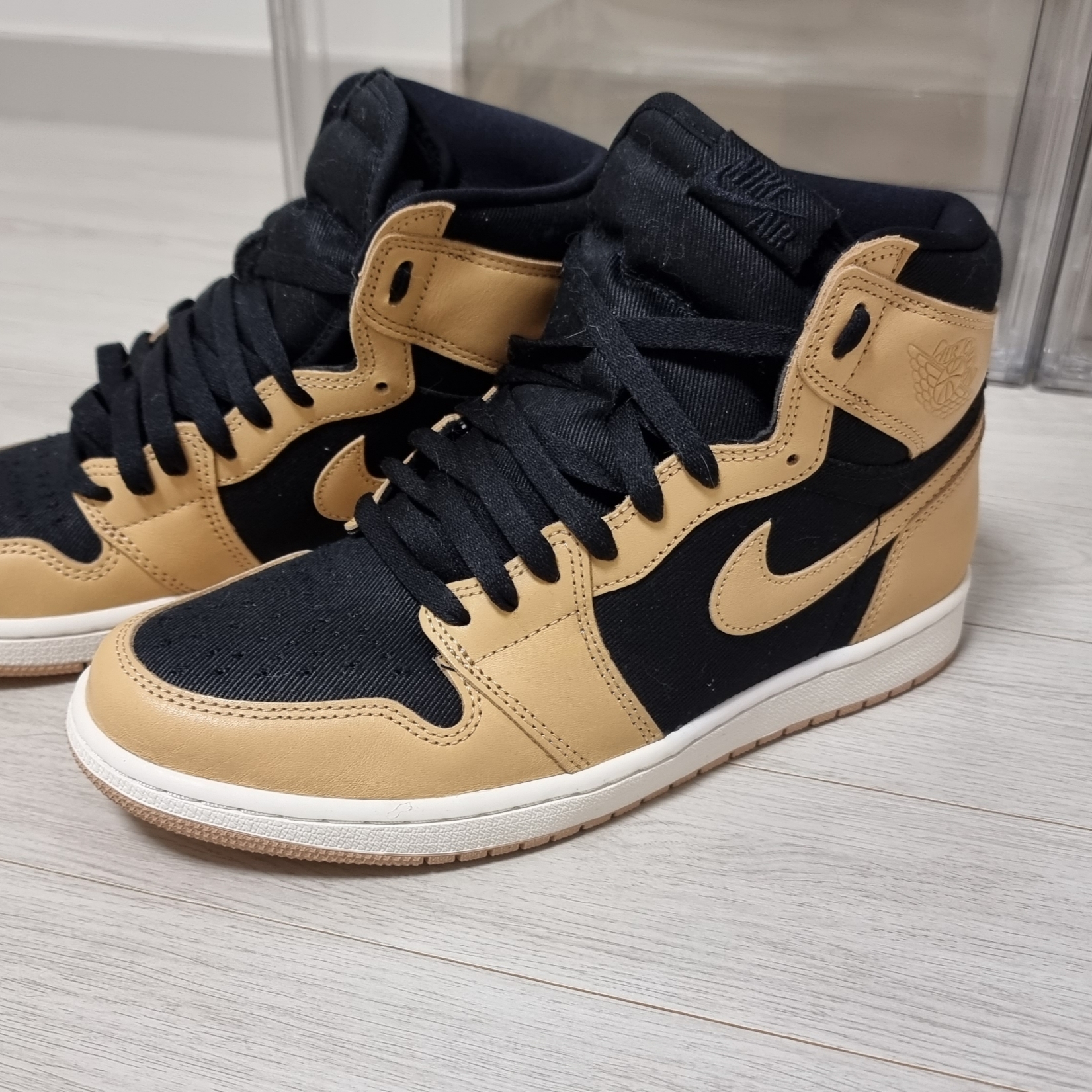 Jordan 1 Retro High OG Vachetta Tan 착용 스타일