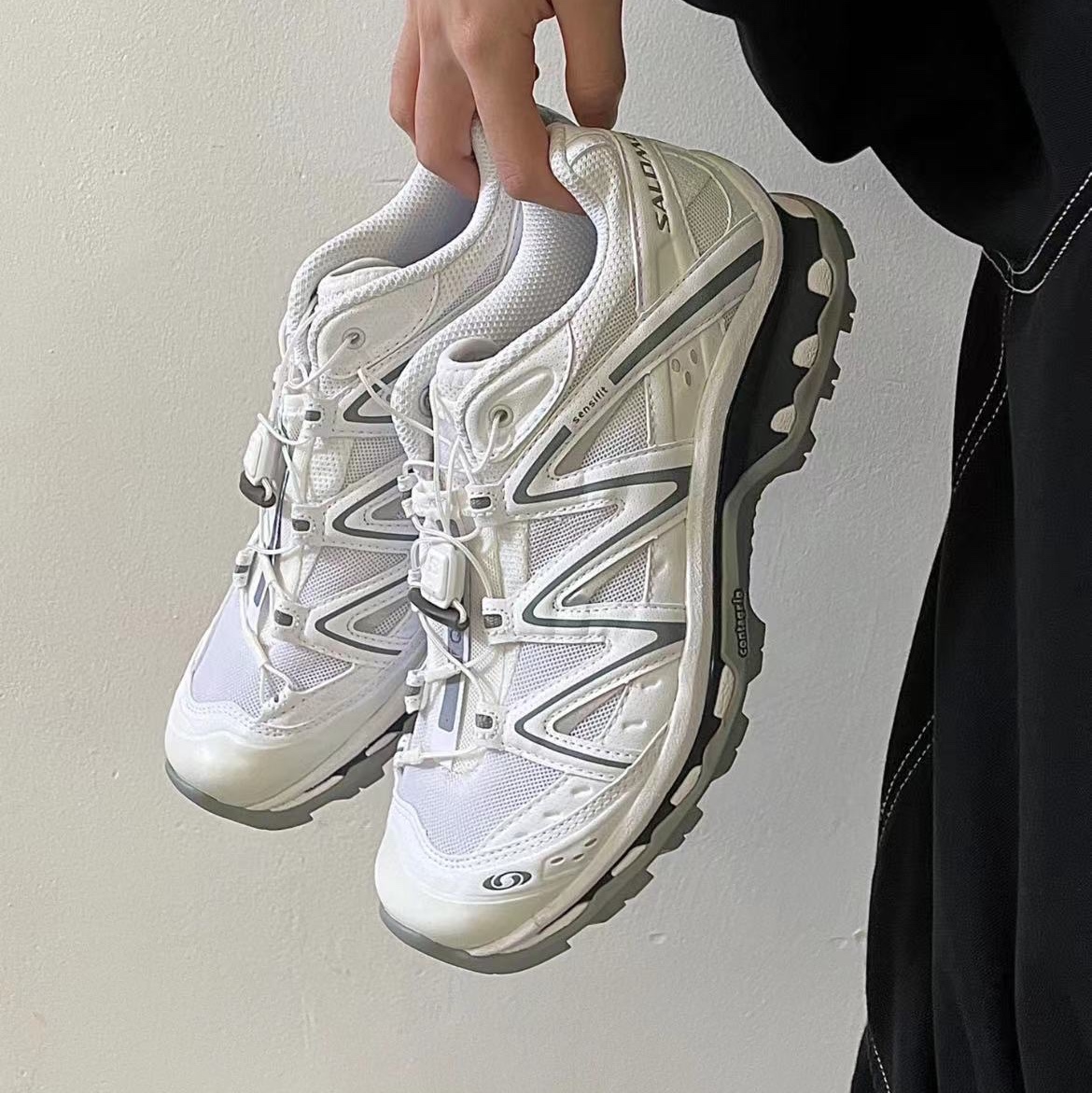 Salomon XT-Quest ADV White 착용 스타일 - 1