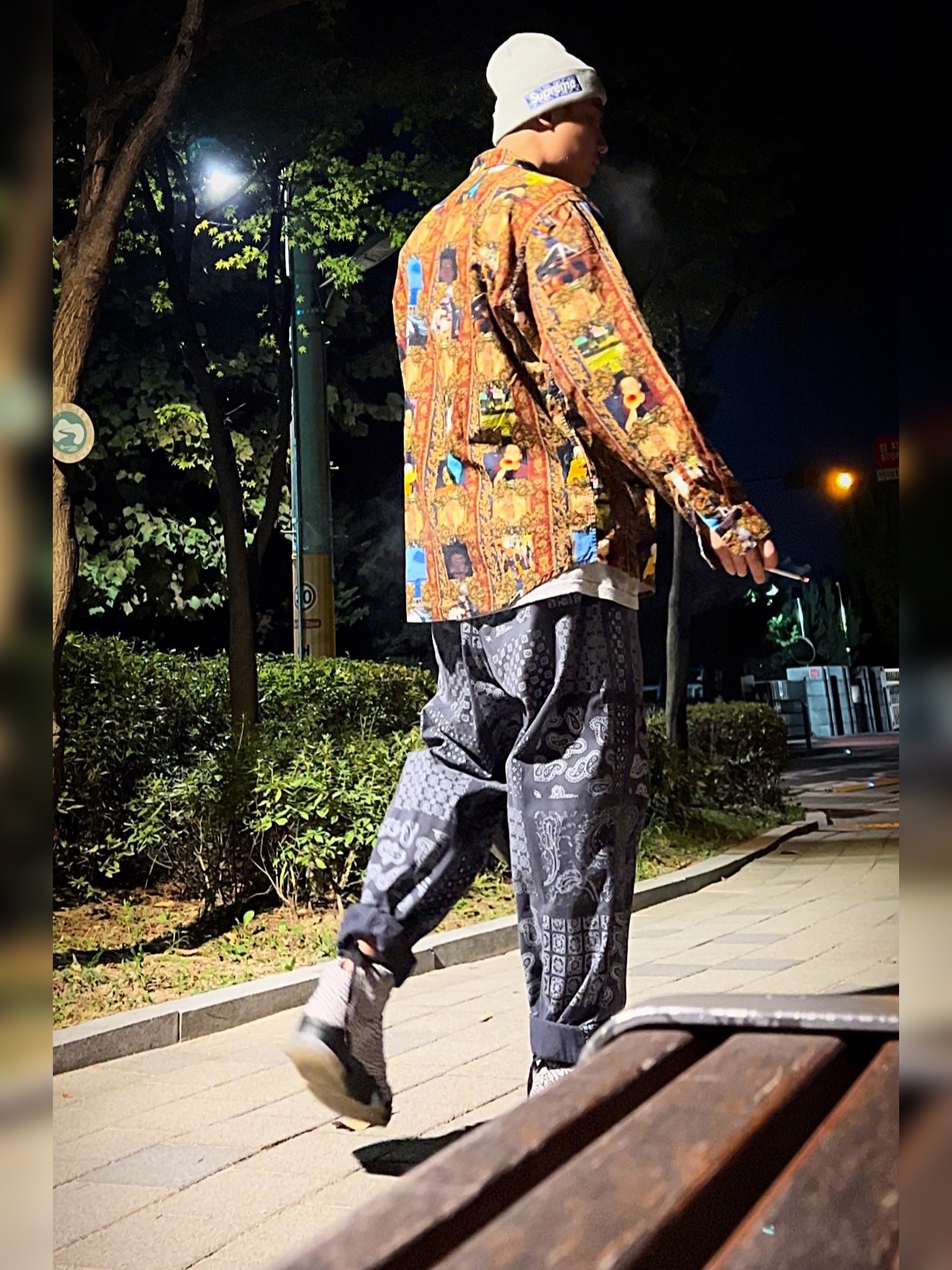 Supreme Mark Leckey Hardcore Printed Corduroy Shirt Multicolor - 23FW, Nike x Matthew M Williams NRG Socks Desert Ore Black 착용 스타일 - 1