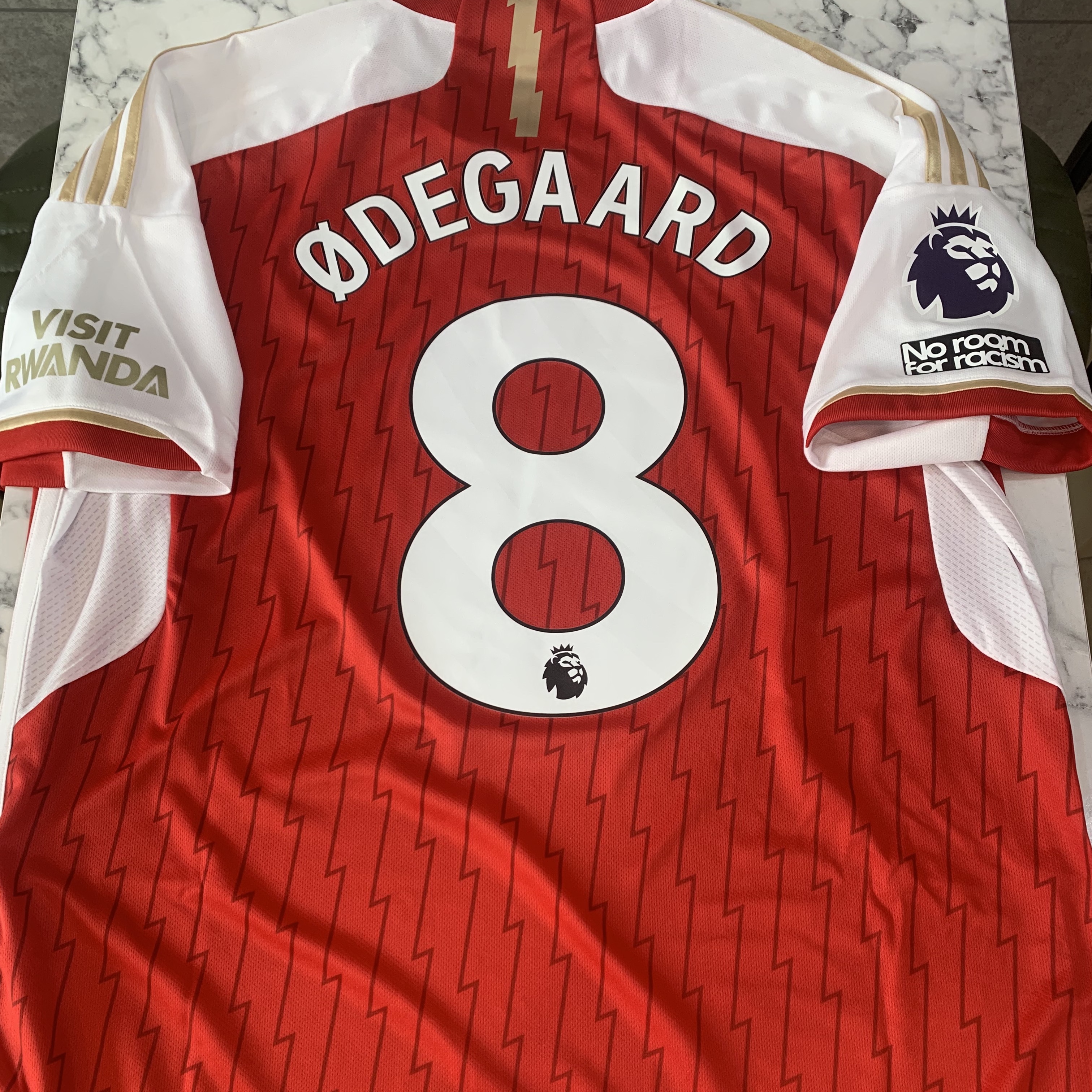Adidas Arsenal 2023/24 Home Jersey Better Scarlet White - KR Sizing (Non Marking Ver.) 착용 스타일 - 1