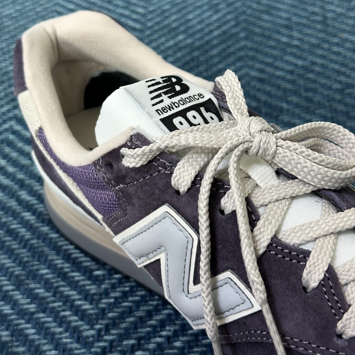 New Balance 996 Purple 착용 스타일 - 7