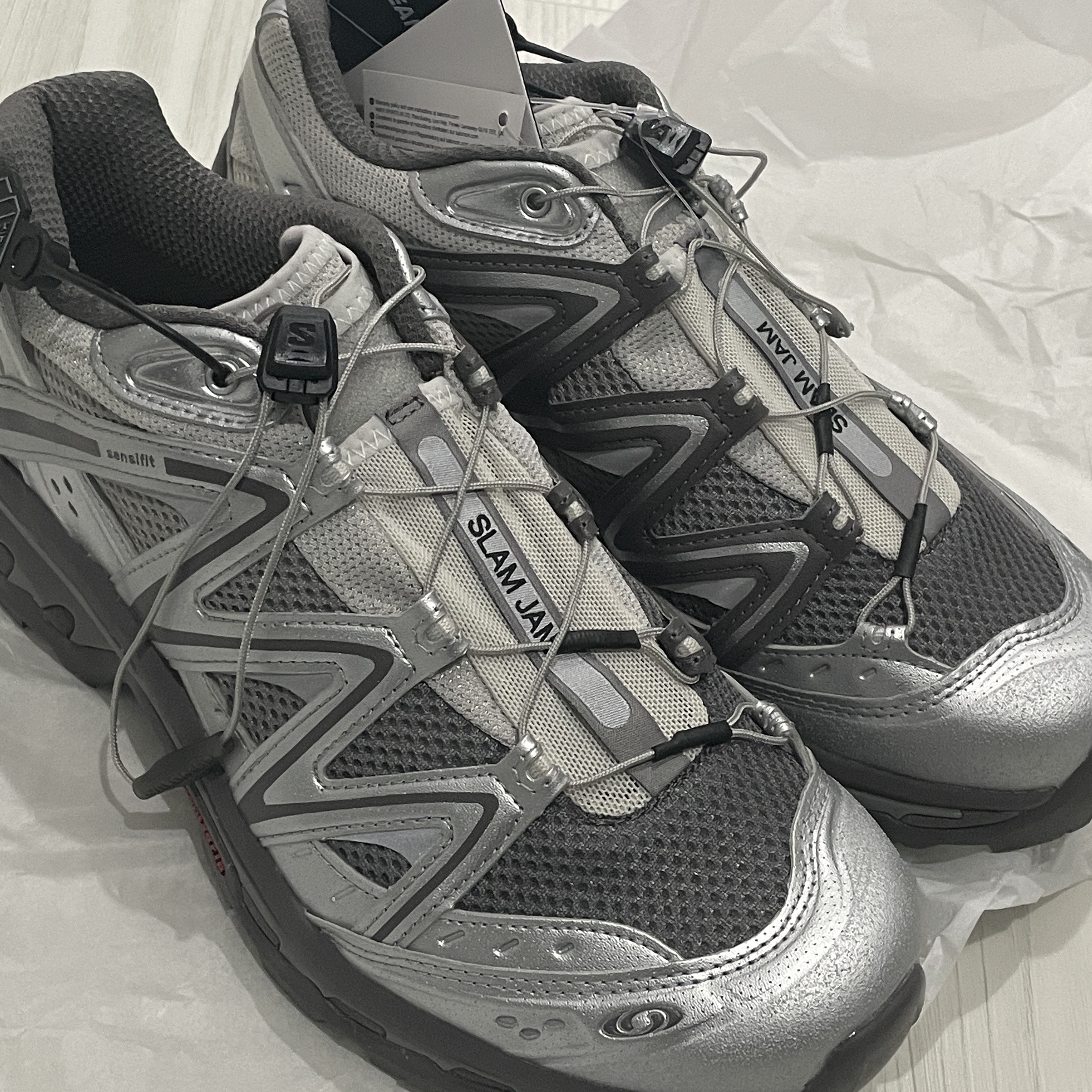 Salomon x Slam Jam XT-Quest Plum Kitten Lunar Rock 착용 스타일
