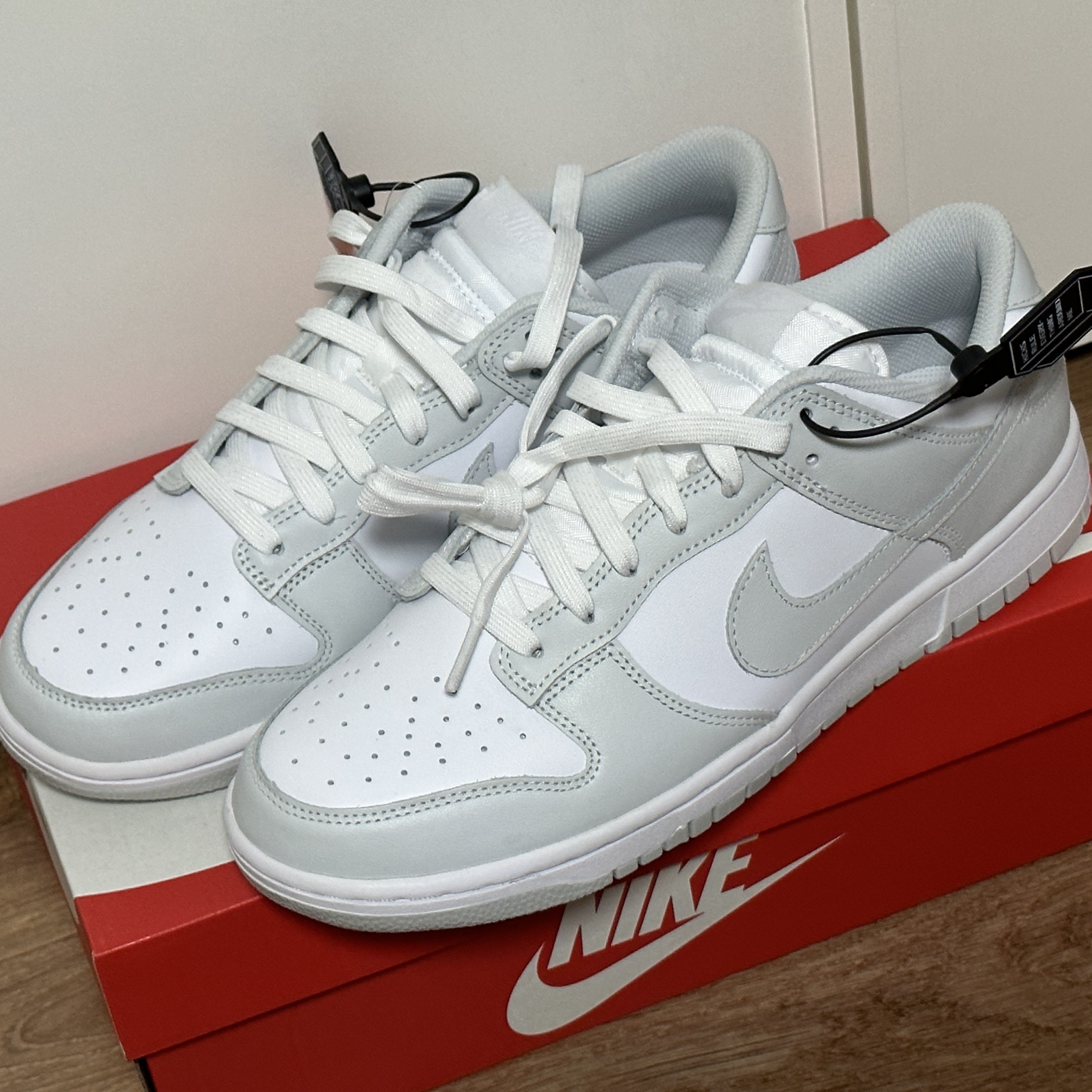 (W) Nike Dunk Low Photon Dust 착용 스타일