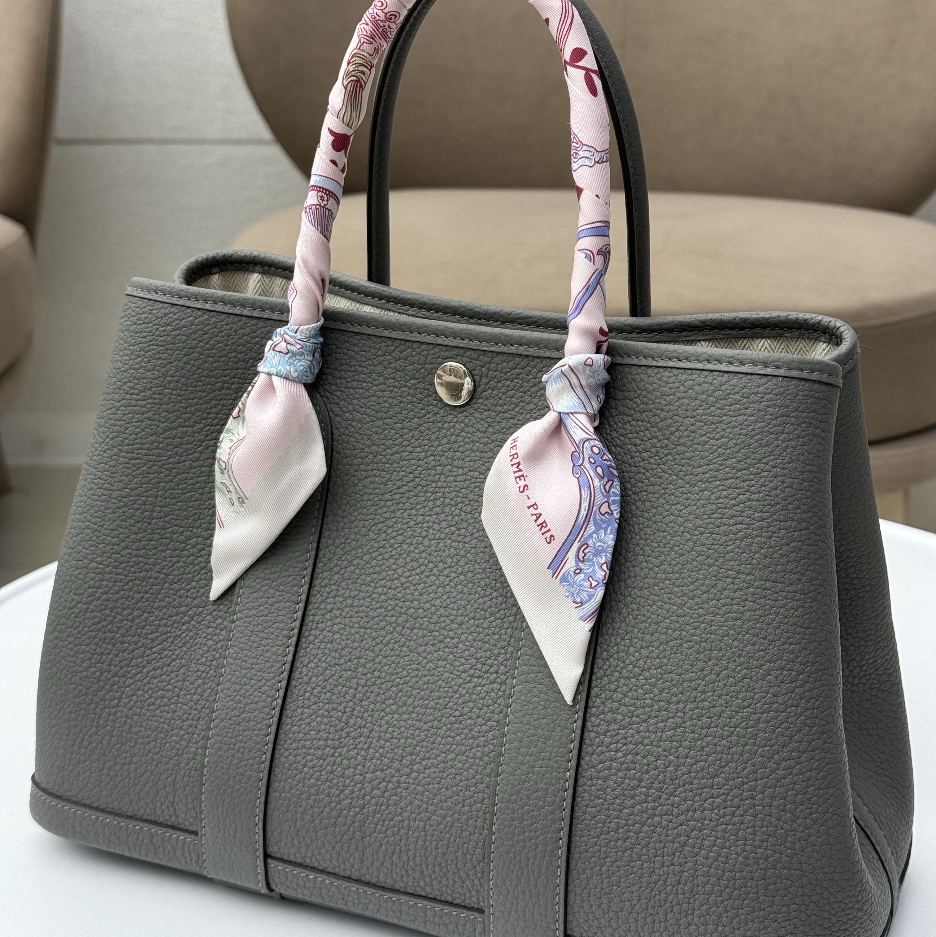 Hermes Garden Party 30 Bag Negonda & Palladium Gris Meyer 착용 스타일