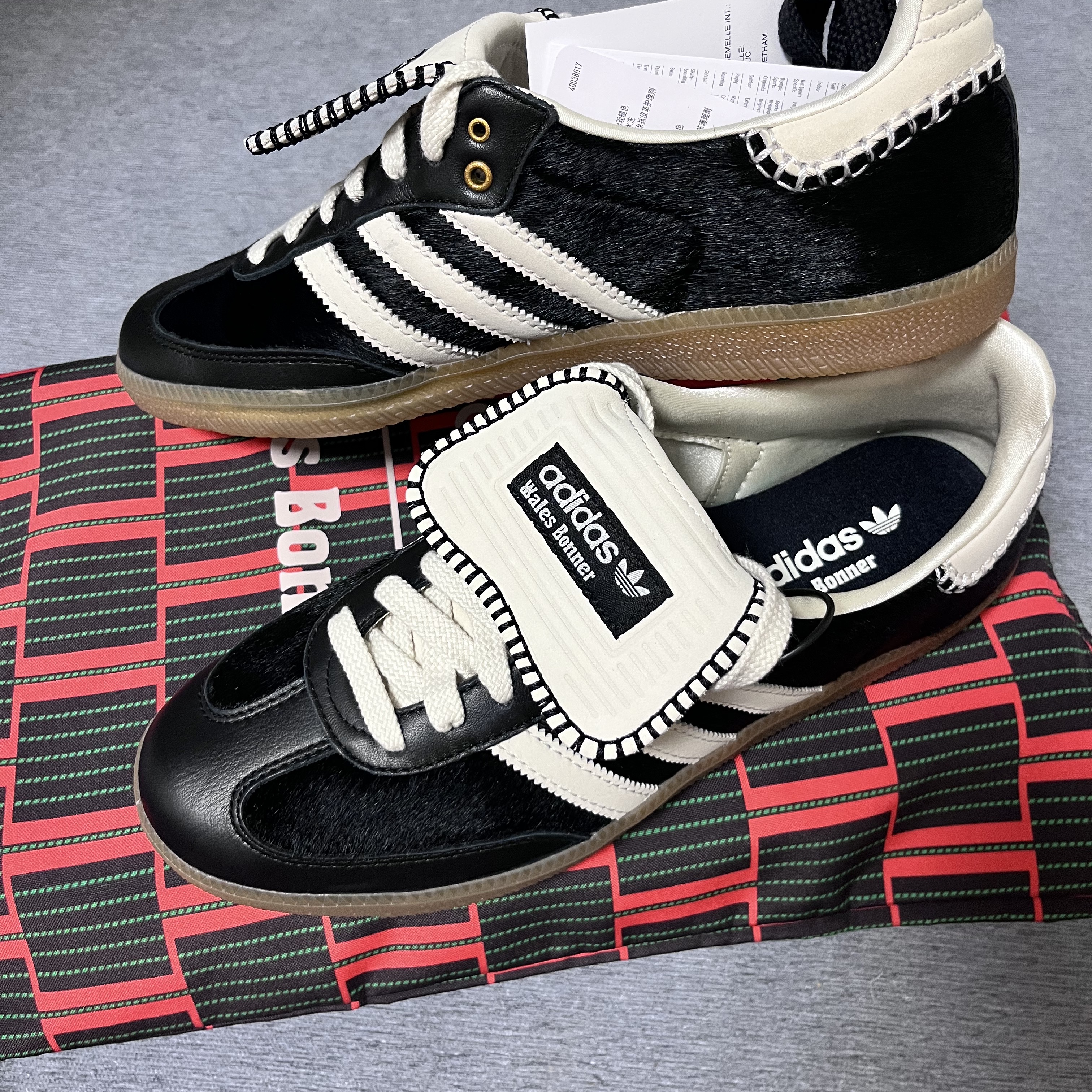 Adidas x Wales Bonner Pony Tonal Samba Core Black Cream White 착용 스타일