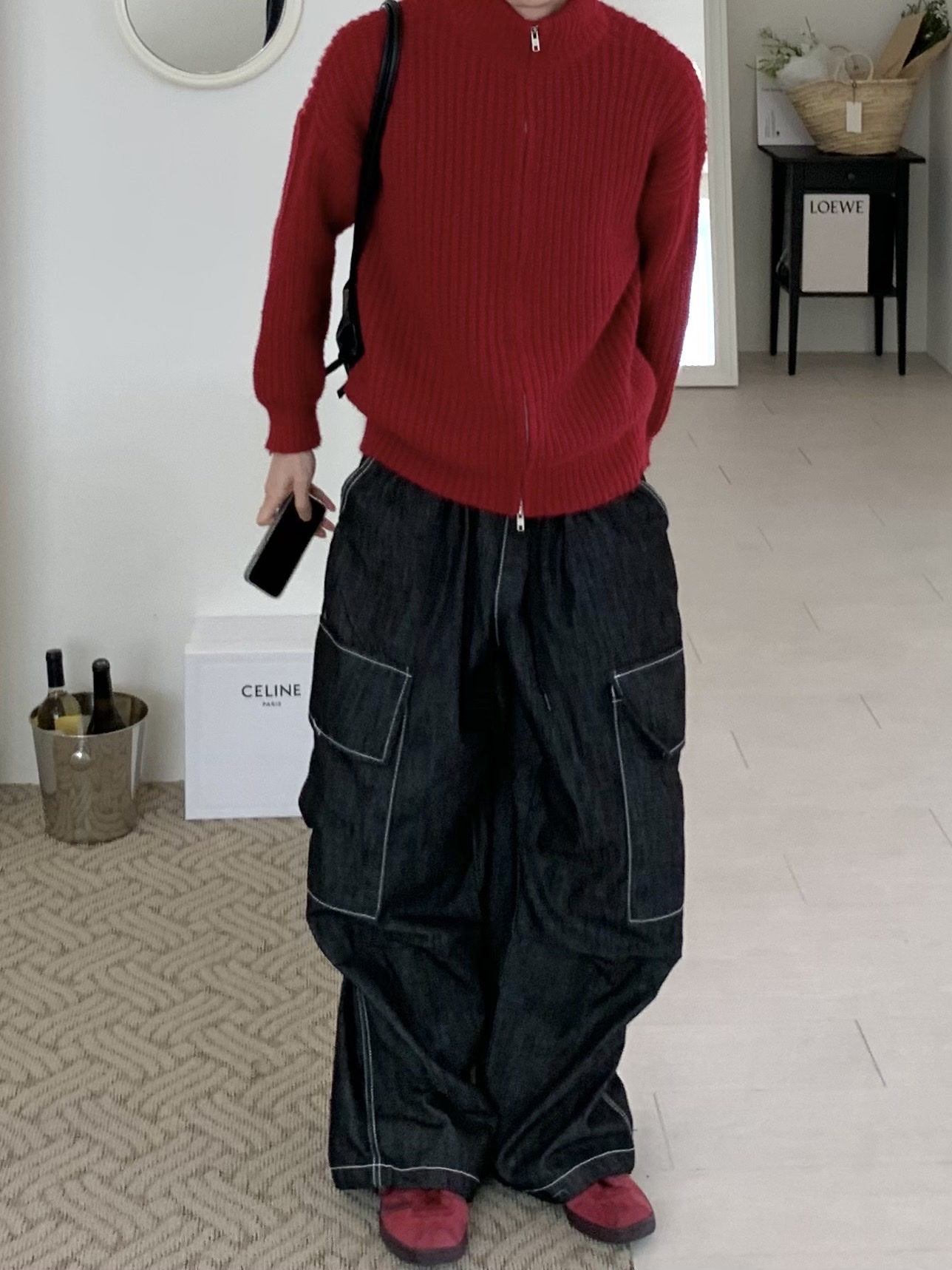 Adidas Tobacco Gruen Collegiate Burgundy 착용 스타일 - 1