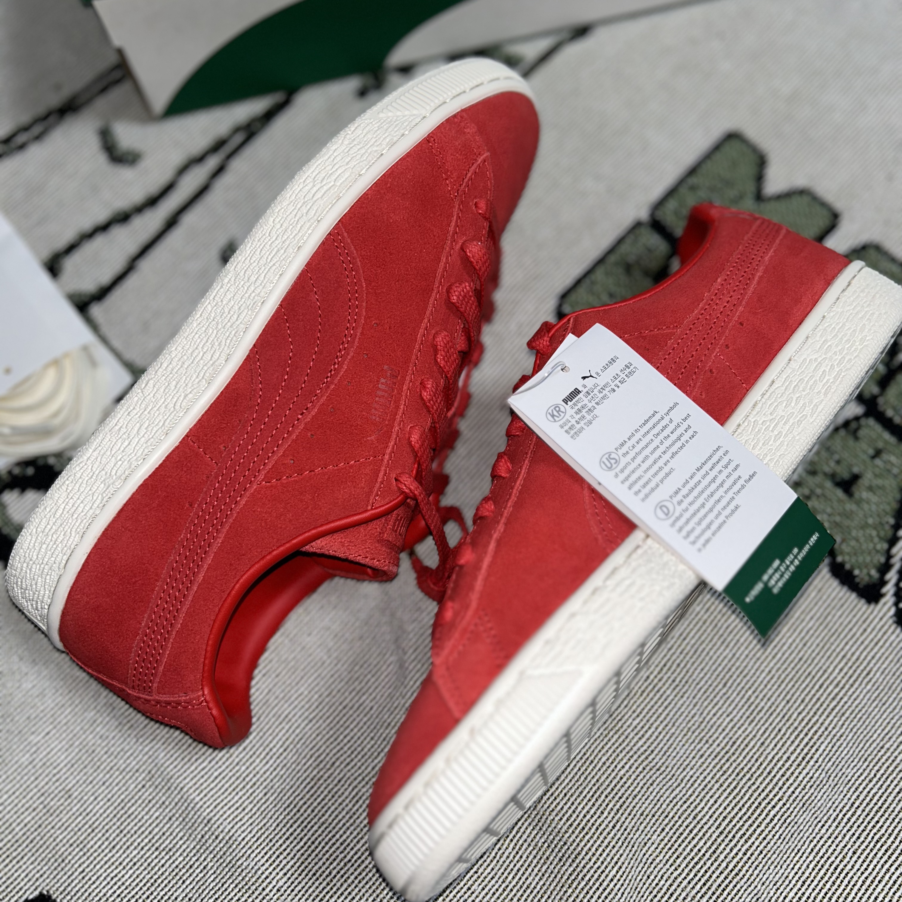 Puma Suede Classic 75th Anniversary Red 착용 스타일 - 5