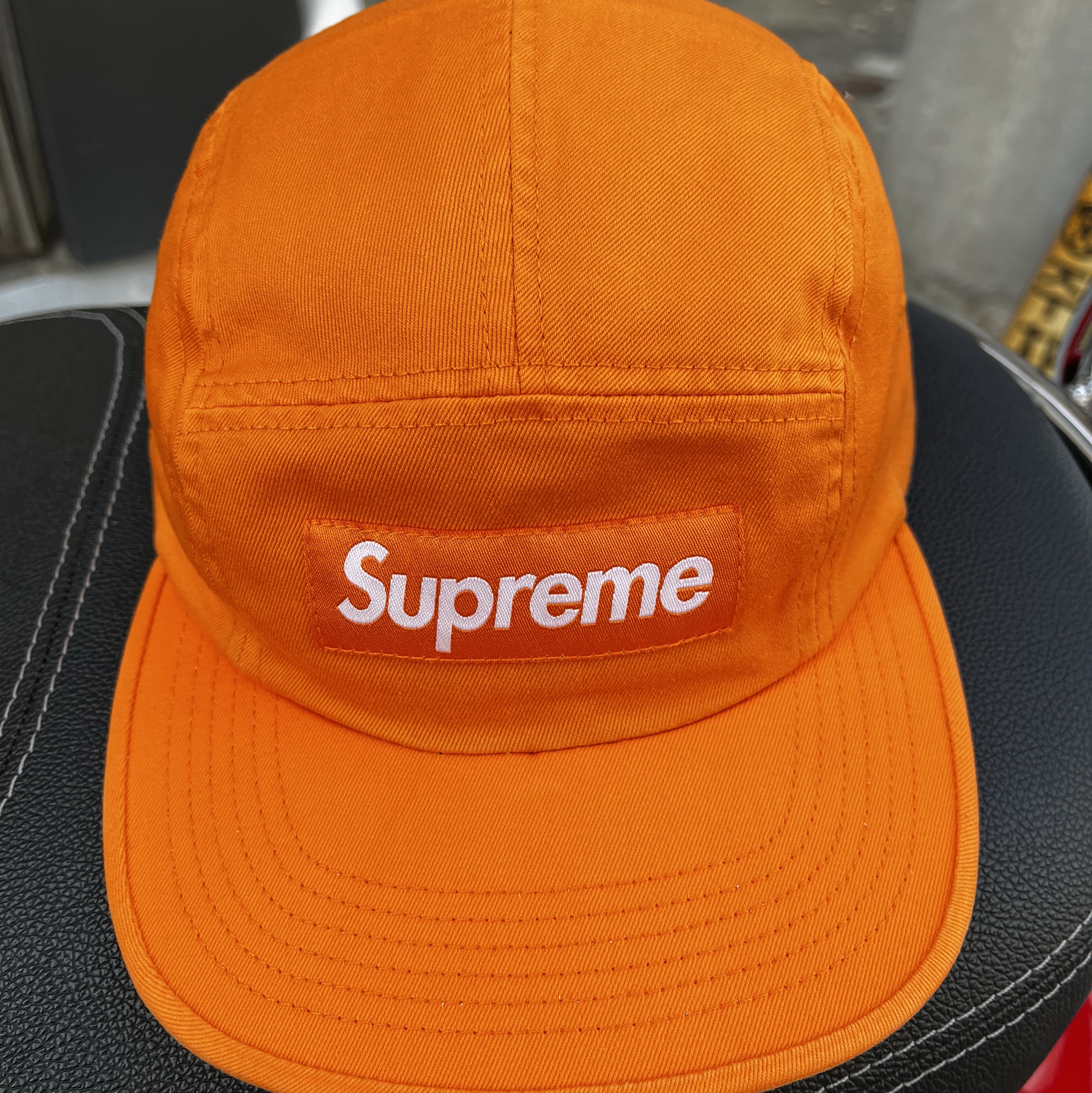 Supreme Washed Chino Twill Camp Cap Light Orange - 23FW 착용 스타일 - 2