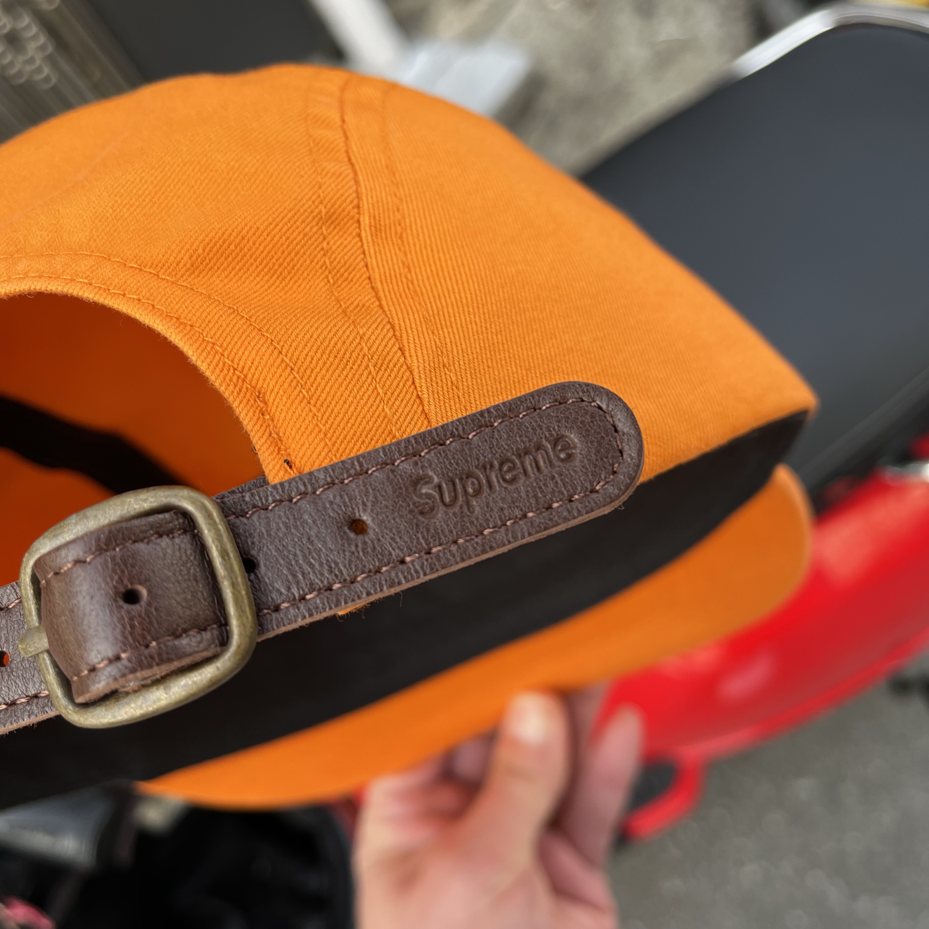 Supreme Washed Chino Twill Camp Cap Light Orange - 23FW 착용 스타일 - 3