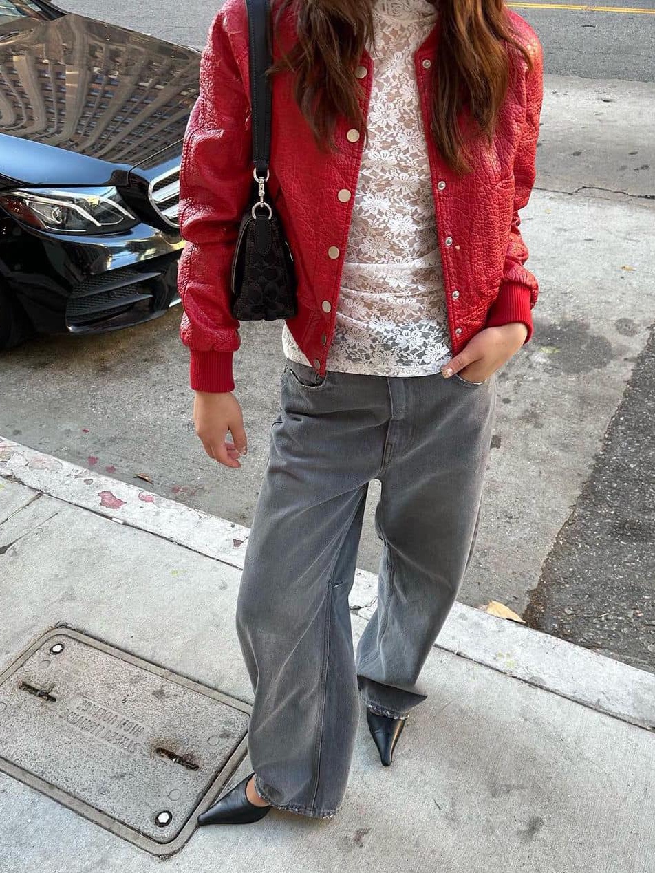 (W) Vivienne Westwood Bea Cardigan Red, Porta Contrabass Leather Jacket Red 착용 스타일 - 2
