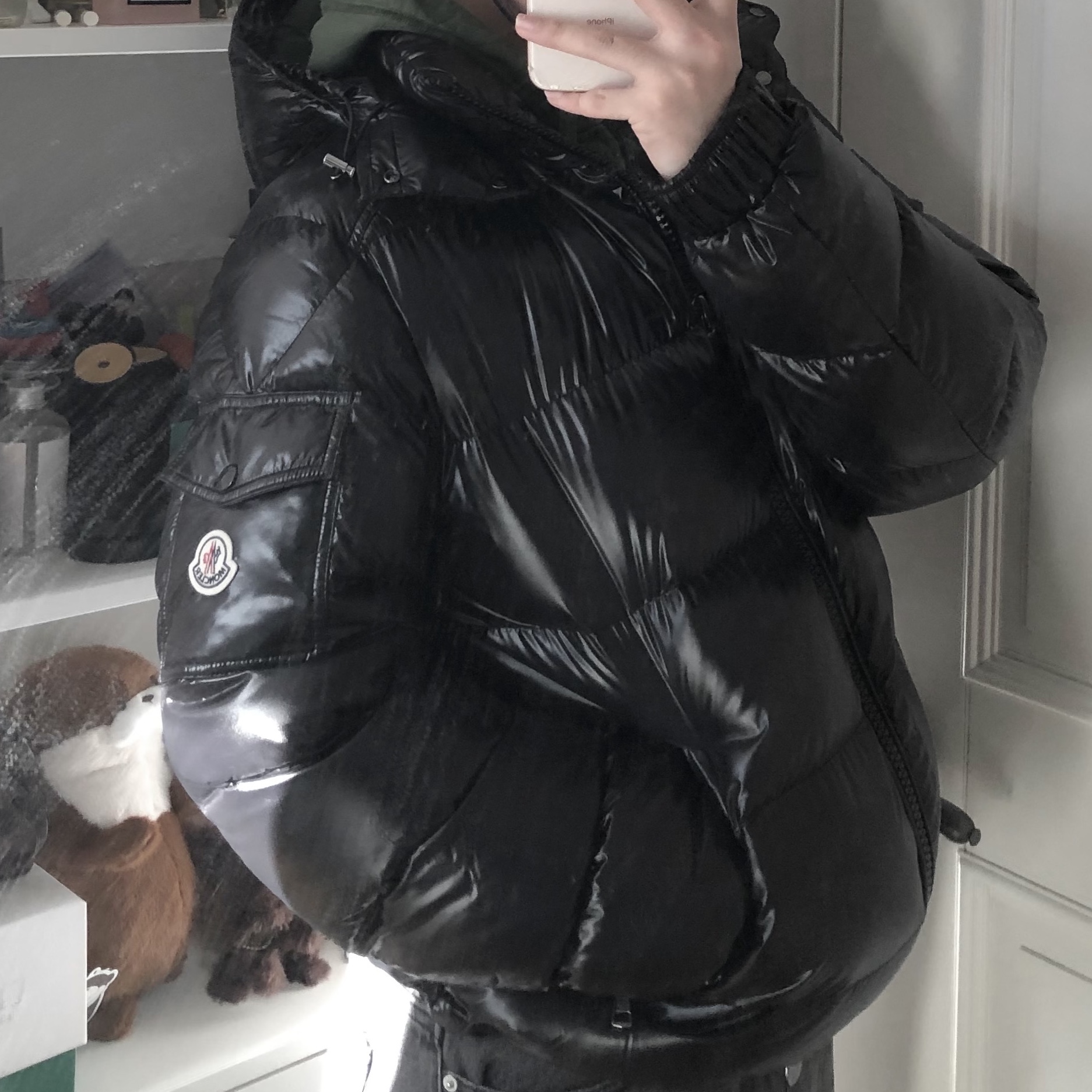 Moncler Maya Short Down Jacket Black - 23FW 착용 스타일 - 1