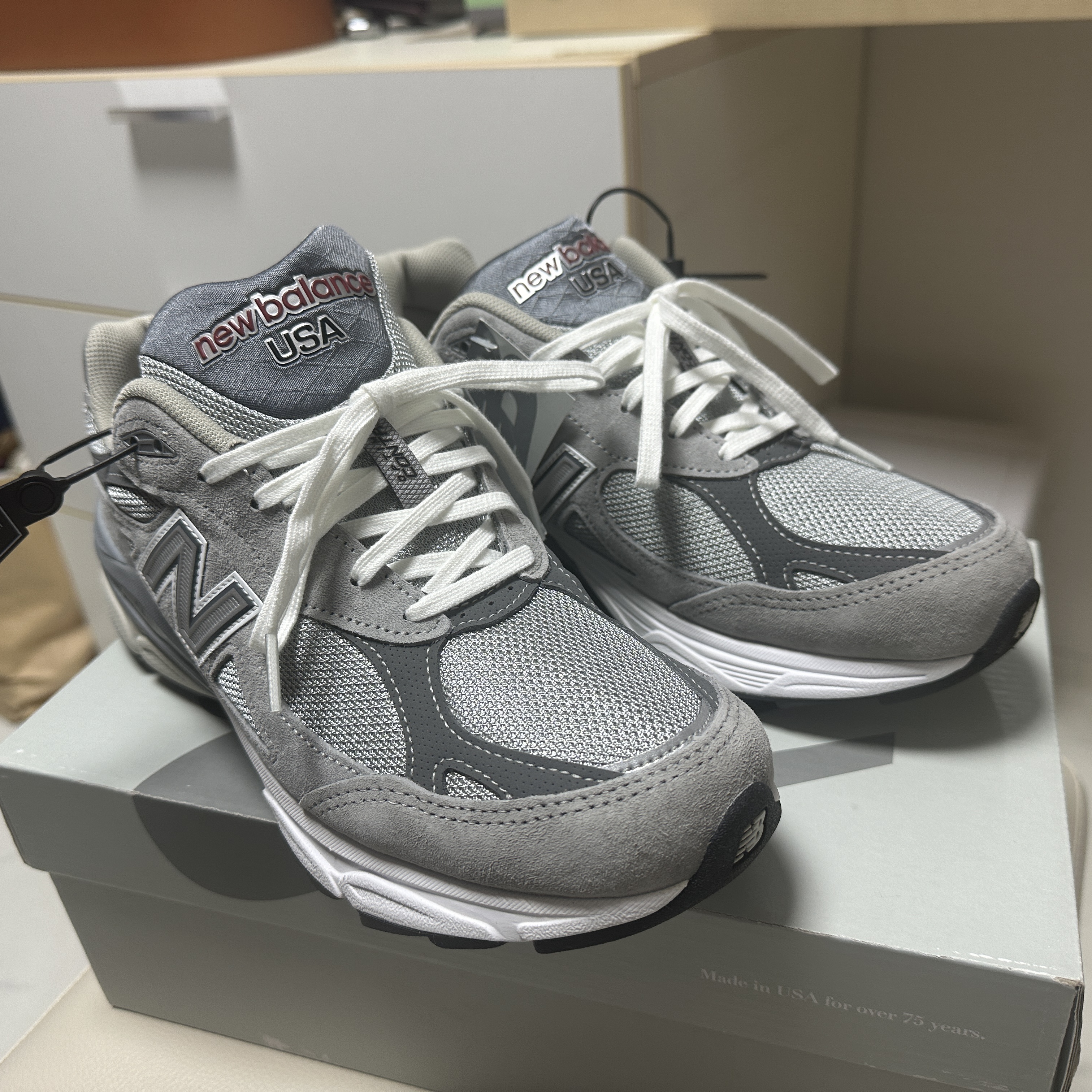 New Balance 990v3 Made in USA Grey - D Standard 착용 스타일