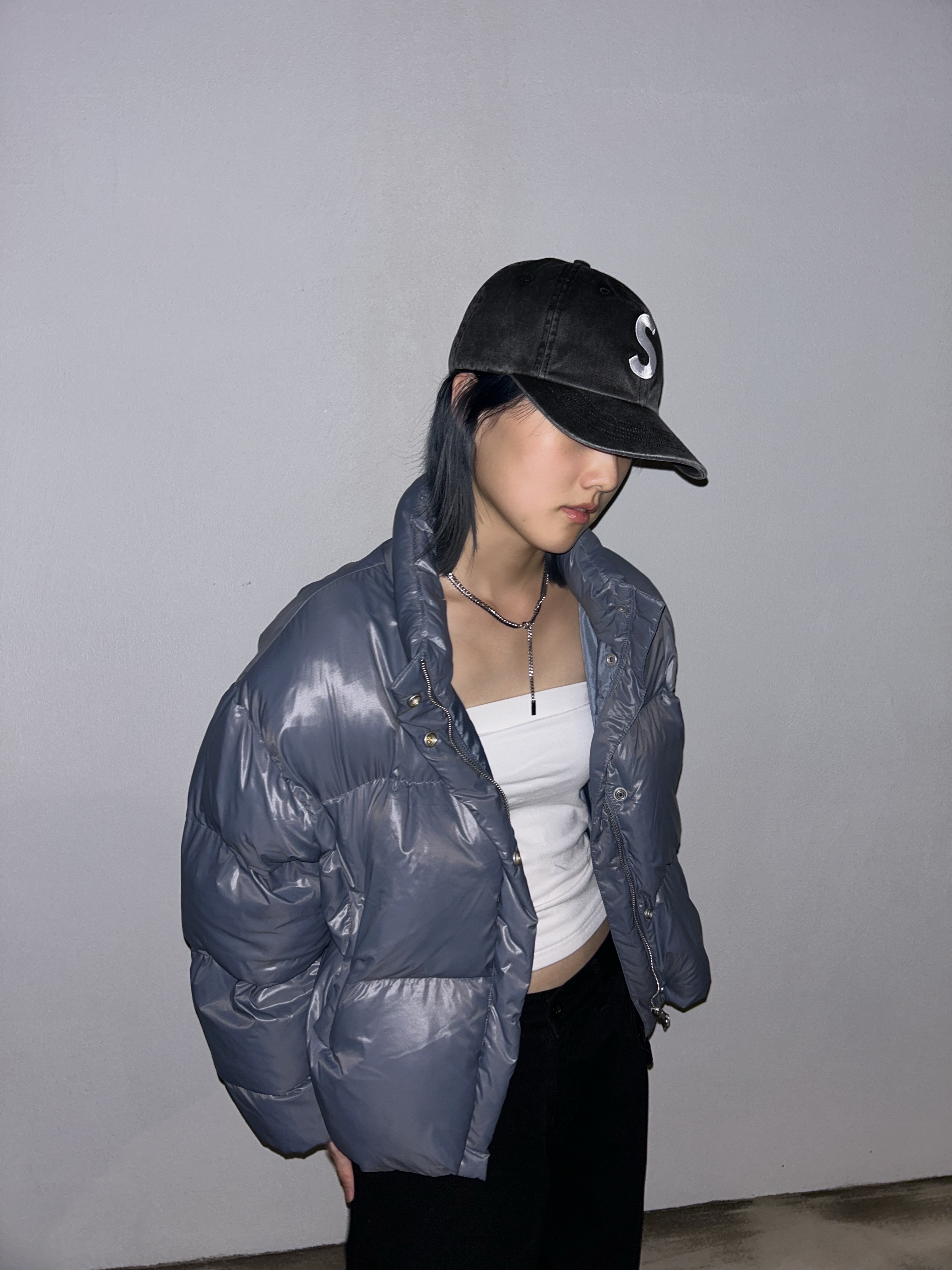 Supreme Pigment Print S Logo 6-Panel Black - 23FW 착용 스타일 - 2