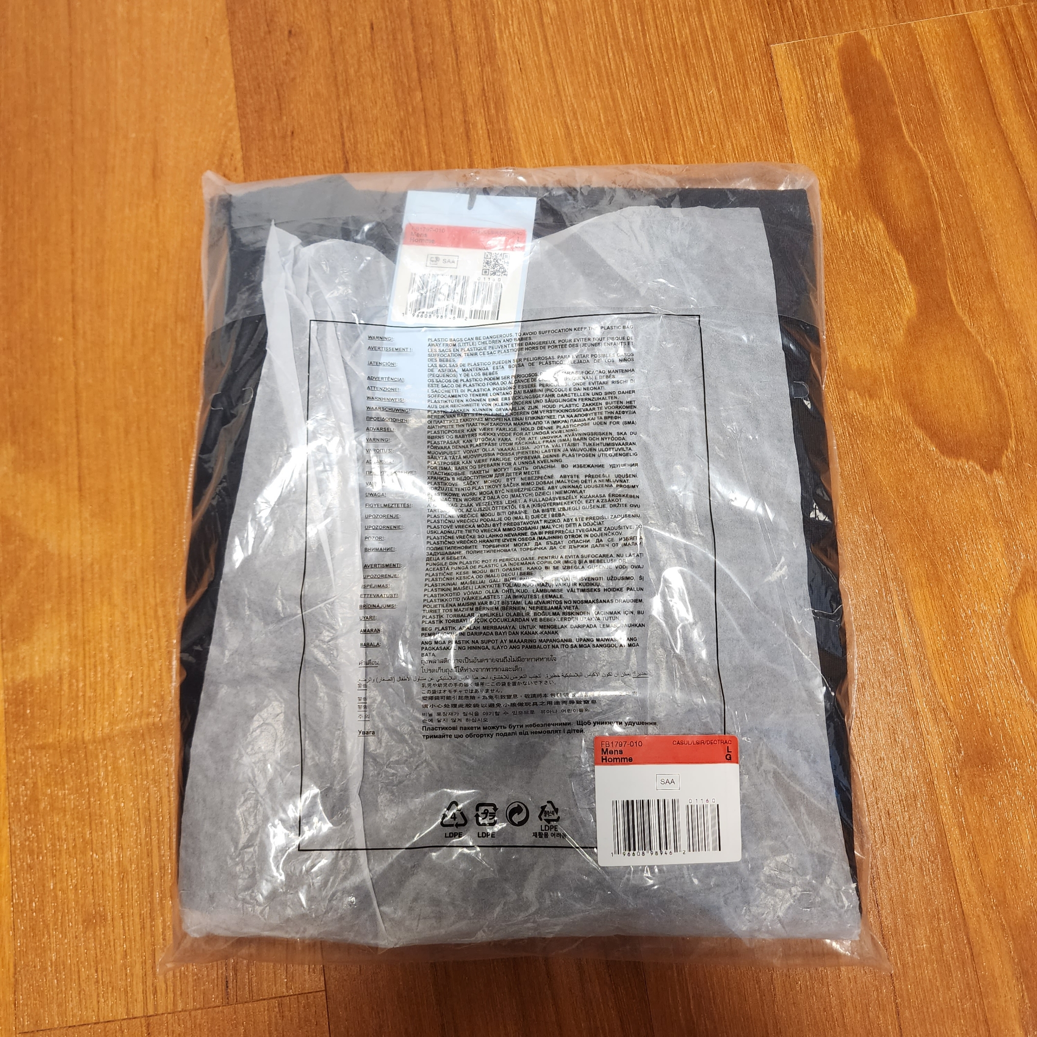 Nike x Drake Nocta NRG T-Shirt Black (FB1797-010) 착용 스타일 - 4