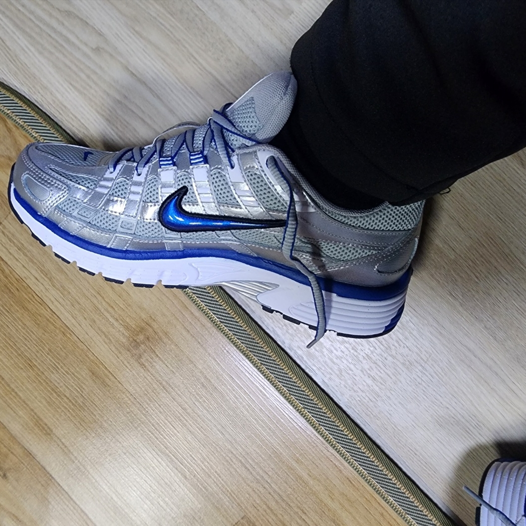(W) Nike P-6000 Laser Blue 착용 스타일