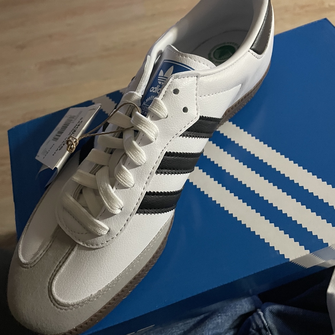 Adidas Samba Vegan White Black 착용 스타일