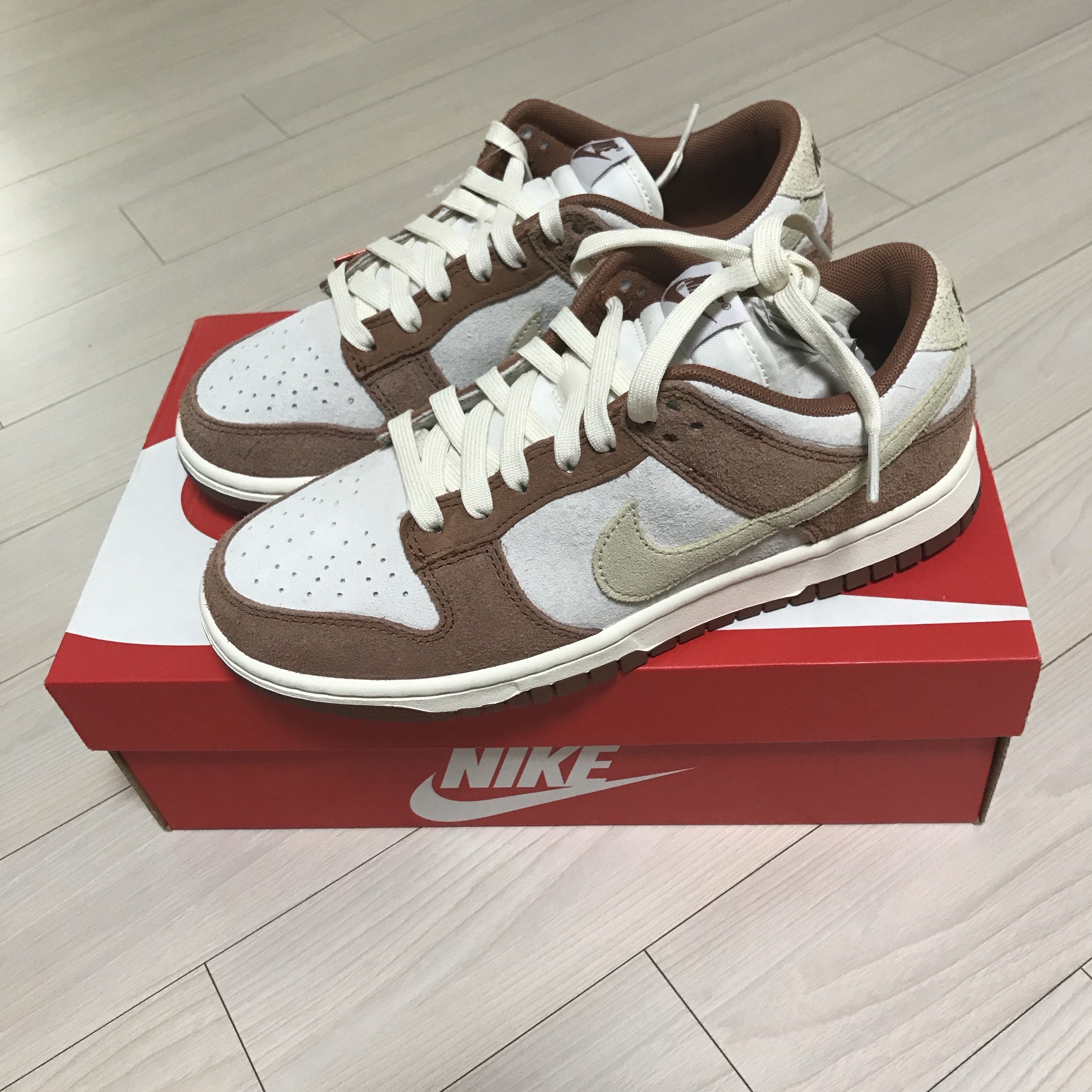 Nike Dunk Low Pro Premium Medium Curry 착용 스타일
