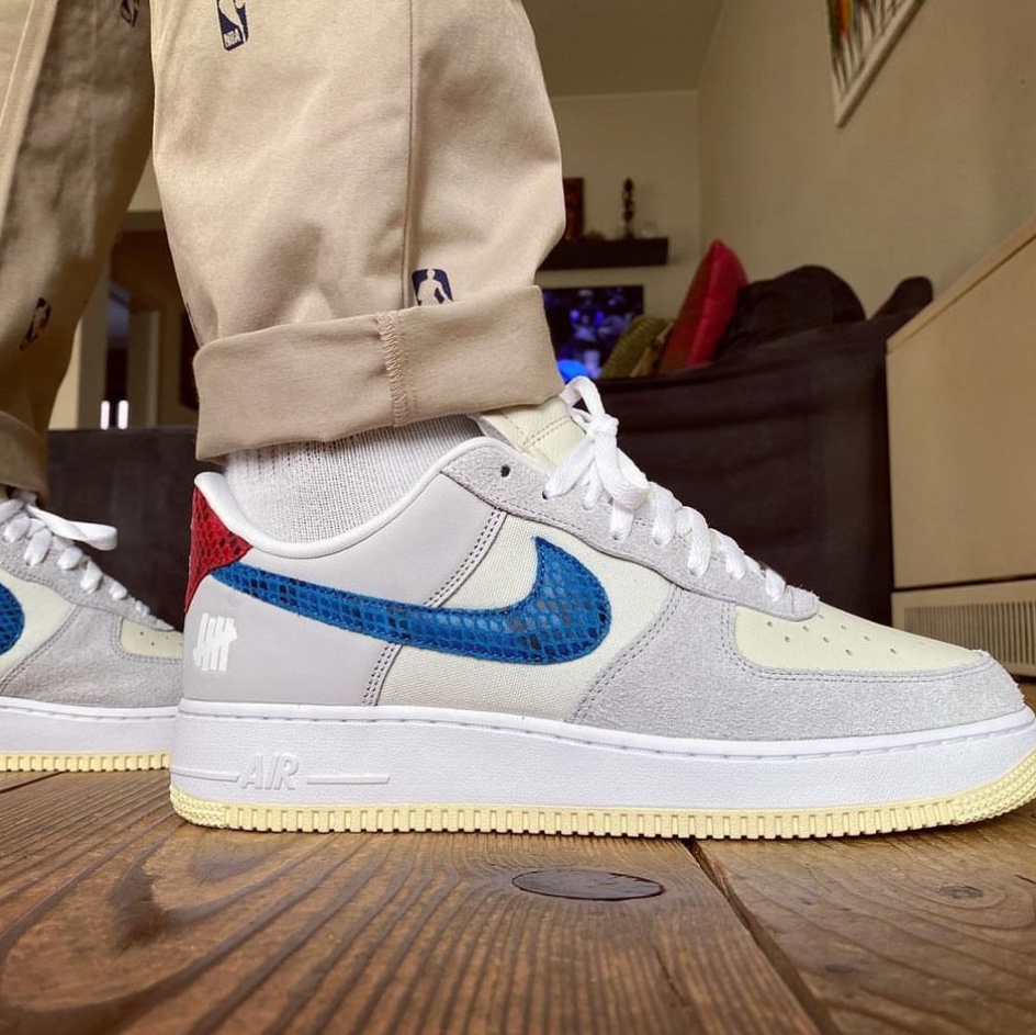 Nike x Undefeated Air Force 1 Low SP 5 On It 착용 스타일 - 5