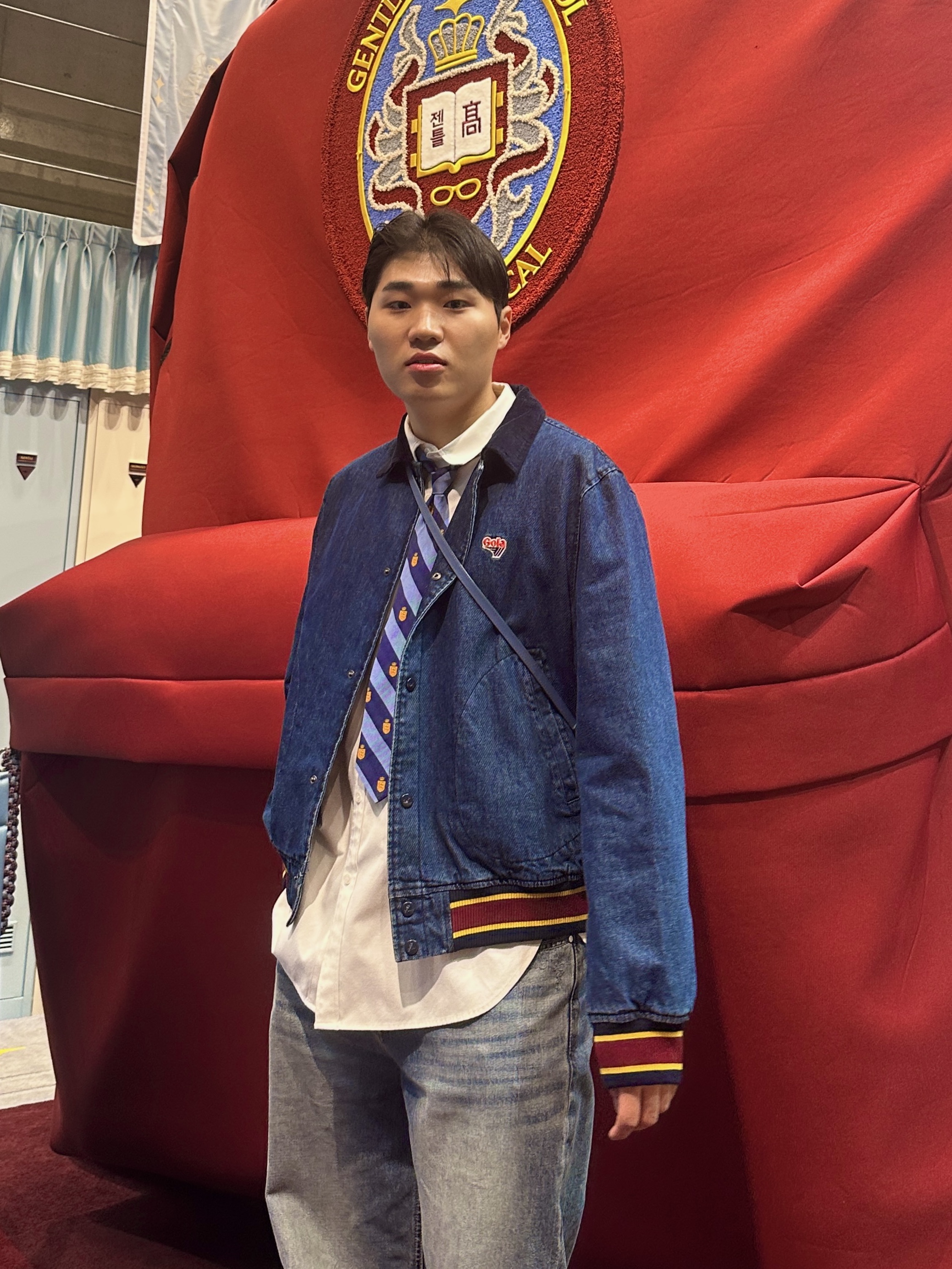 Dr. Martens x Undercover 1461 Cherry Red 착용 스타일 - 2