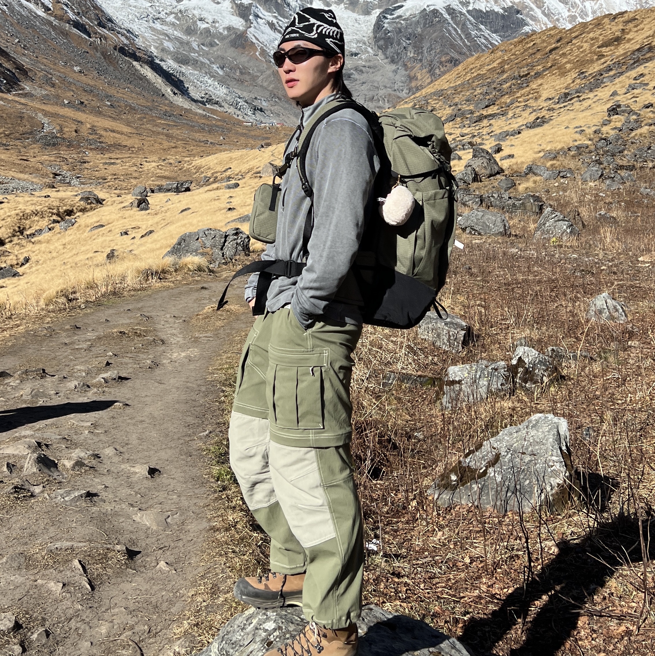 Nike ACG Smith Summit Cargo Pants Medium Olive - Asia, Nike ACG 36 Backpack Medium Olive 착용 스타일