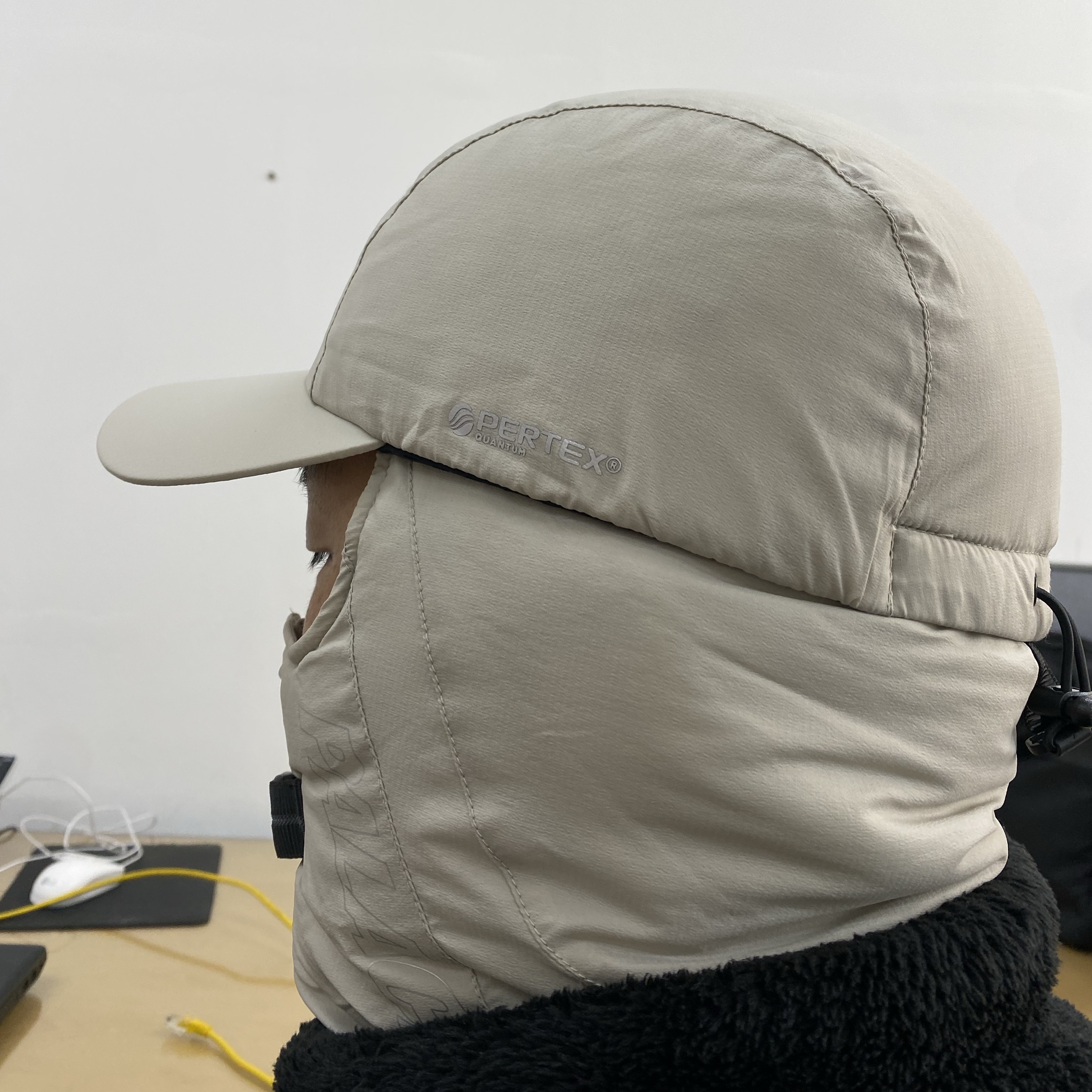 Palace Pertex Mask Cap Stone Arctica - 23FW 착용 스타일 - 2