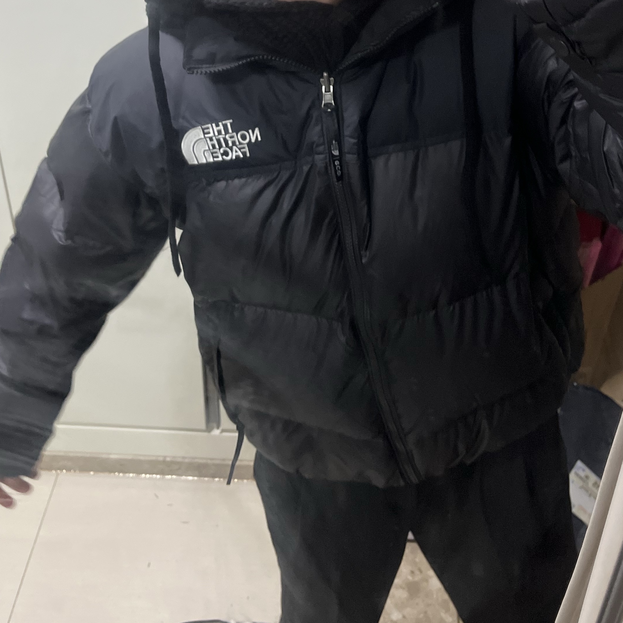 The North Face 1996 Retro Nuptse Jacket Black 착용 스타일