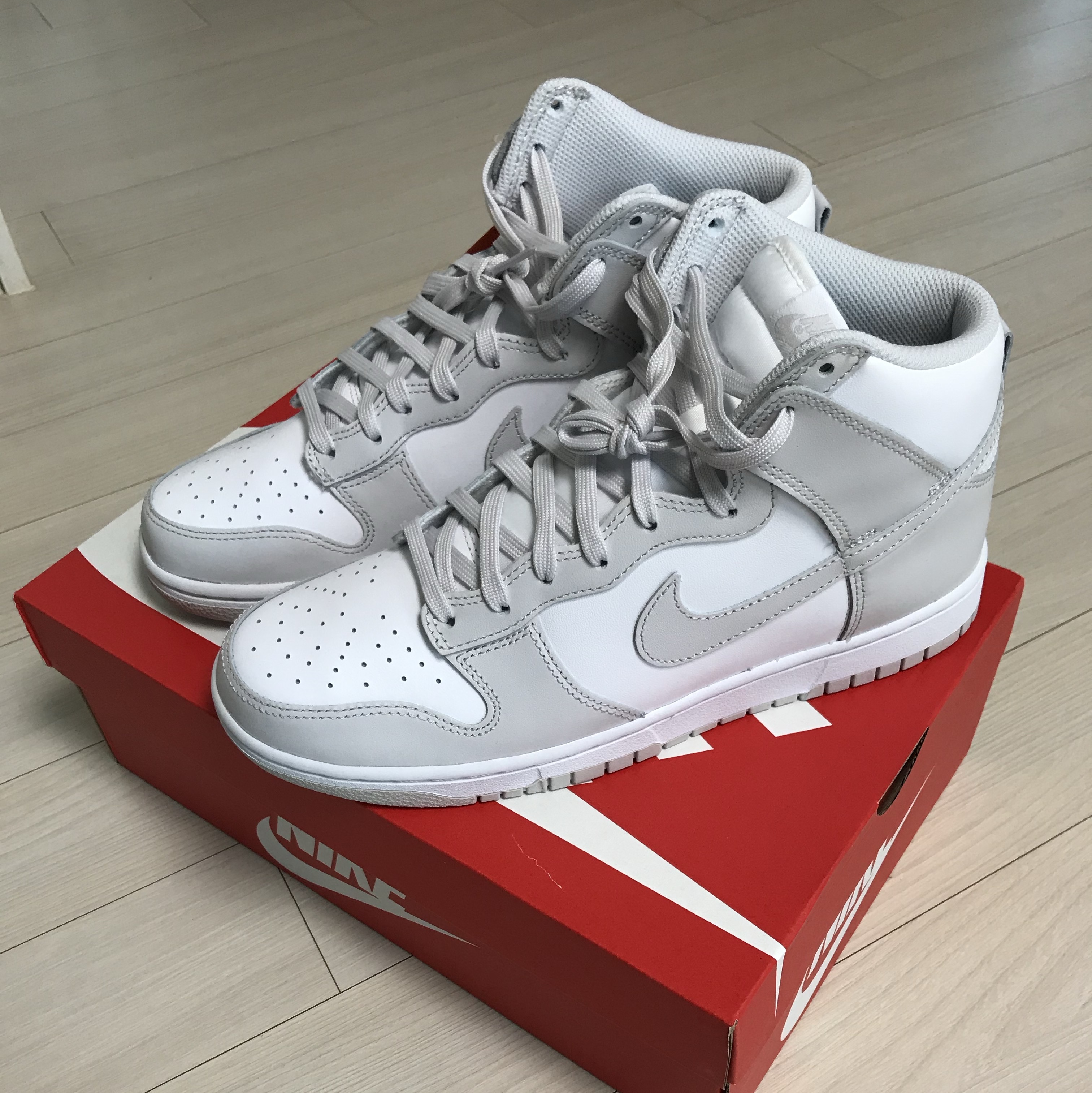 Nike Dunk High Retro Vast Grey 착용 스타일